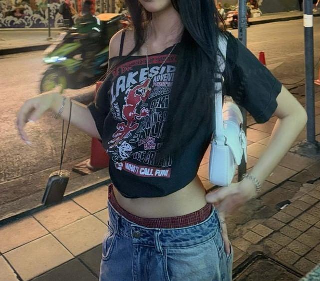 Short Sleeve Off-Shoulder Graphic Print Crop Tee Product Image