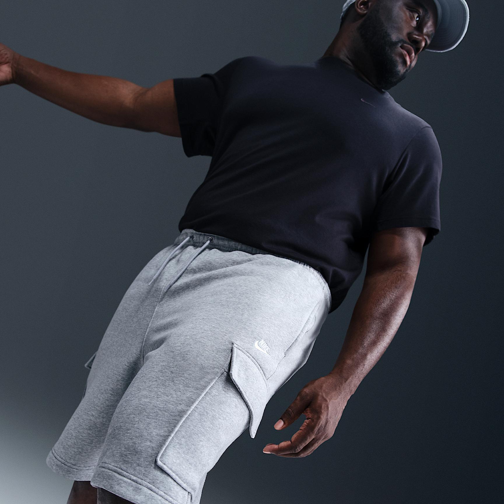Nike Club Men's Fleece Cargo Shorts Product Image