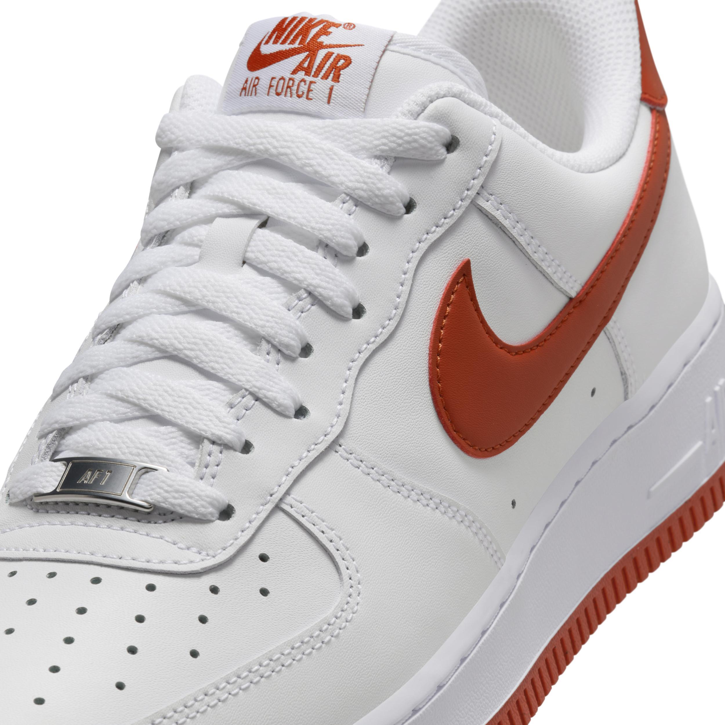 Nike Mens Nike Air Force 1 Low 07 - Mens Basketball Shoes Product Image