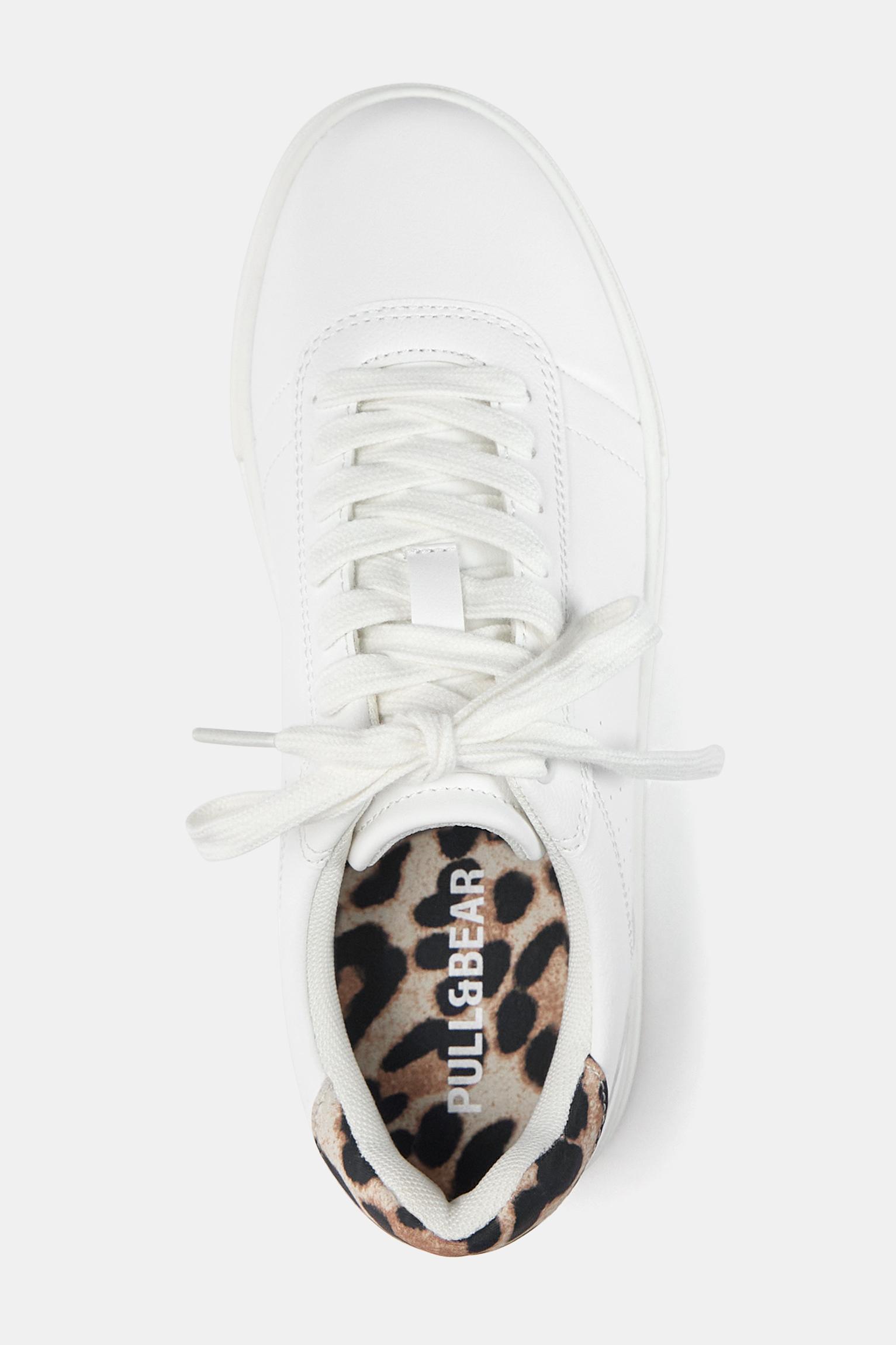 Sneakers with detail Product Image