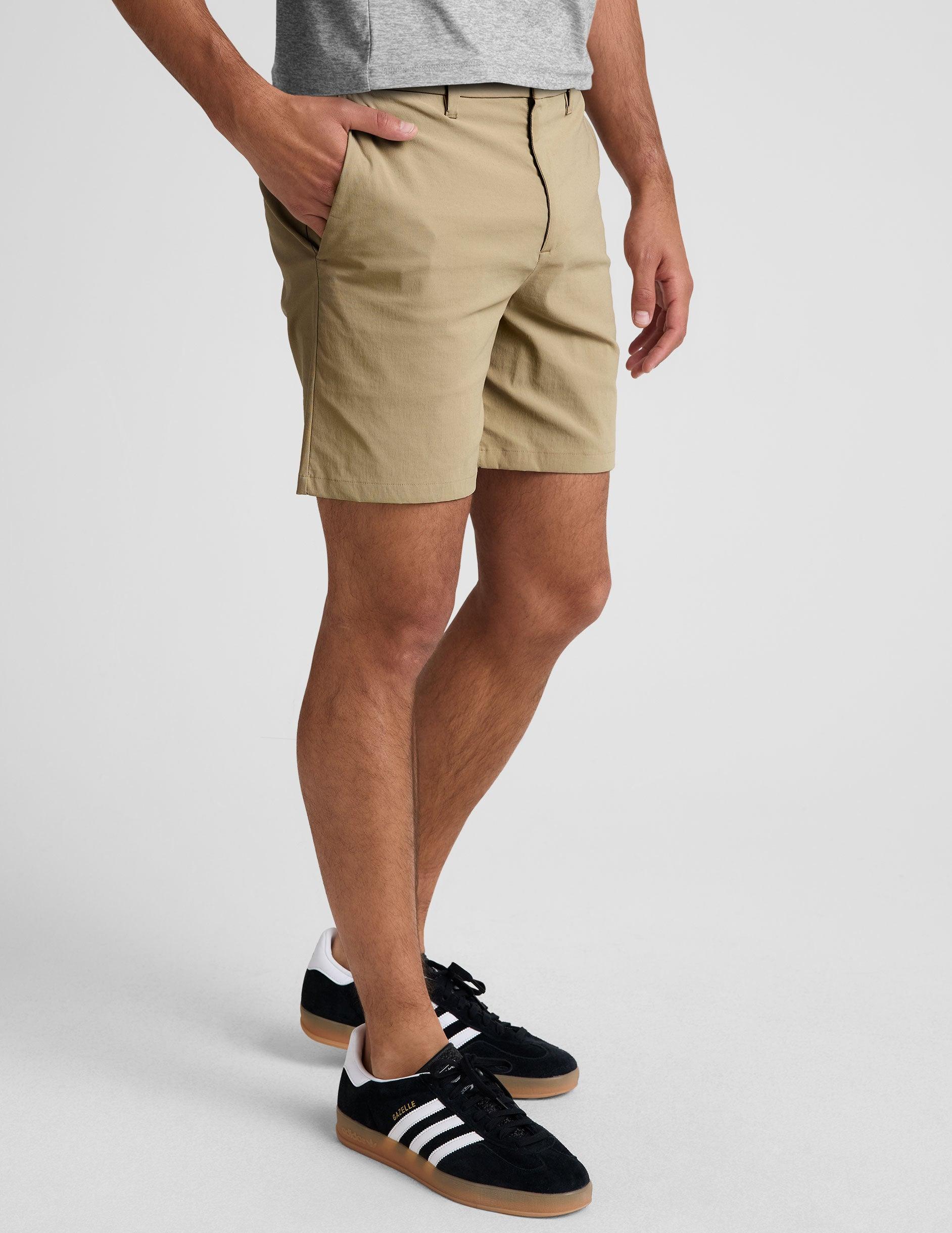 Essential Men's Chino Short Male Product Image