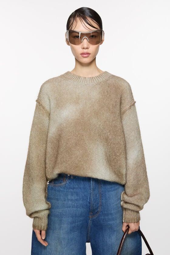 Jumper sprayed finish Product Image