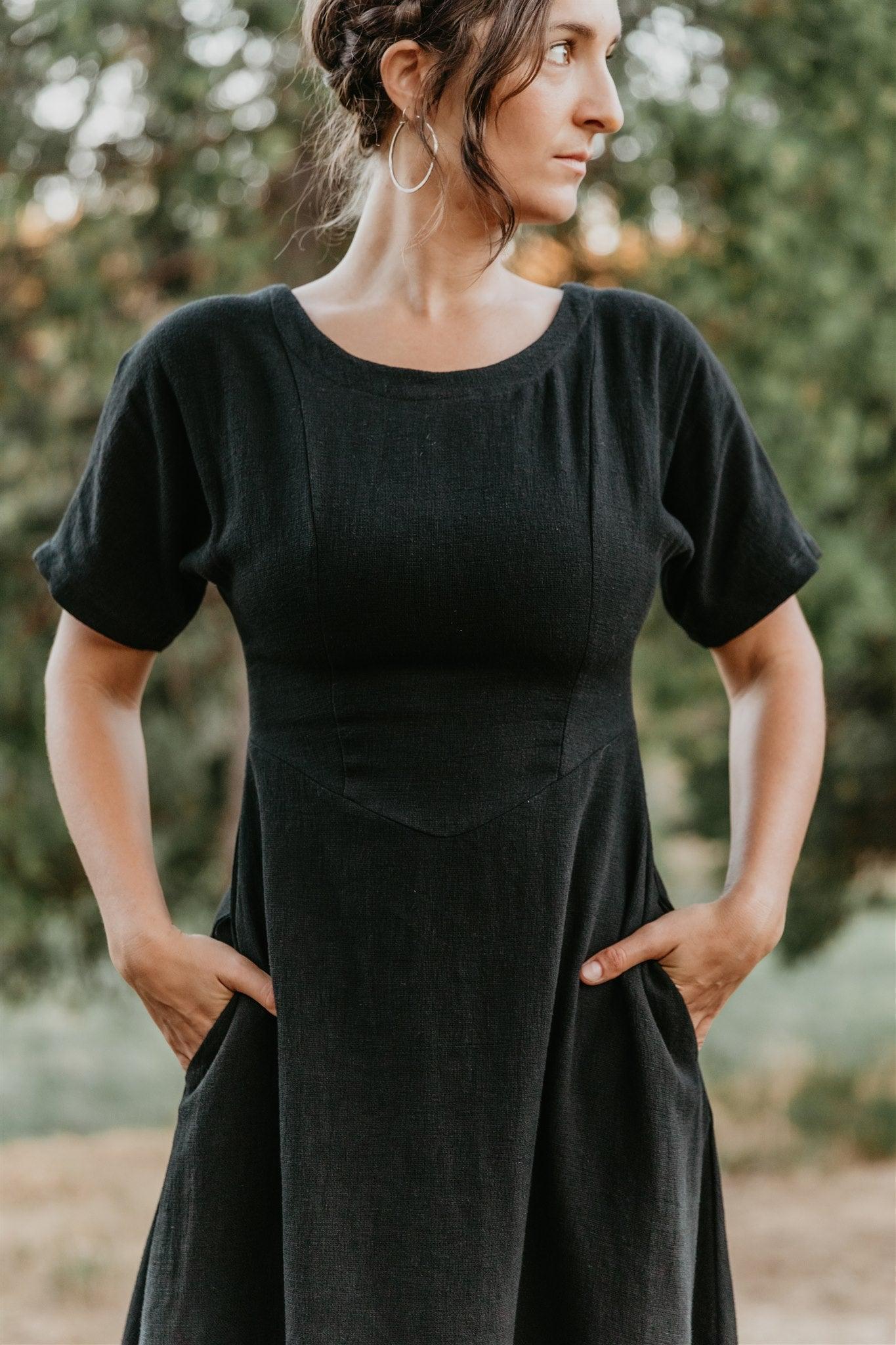 Bella Dress in Black Product Image