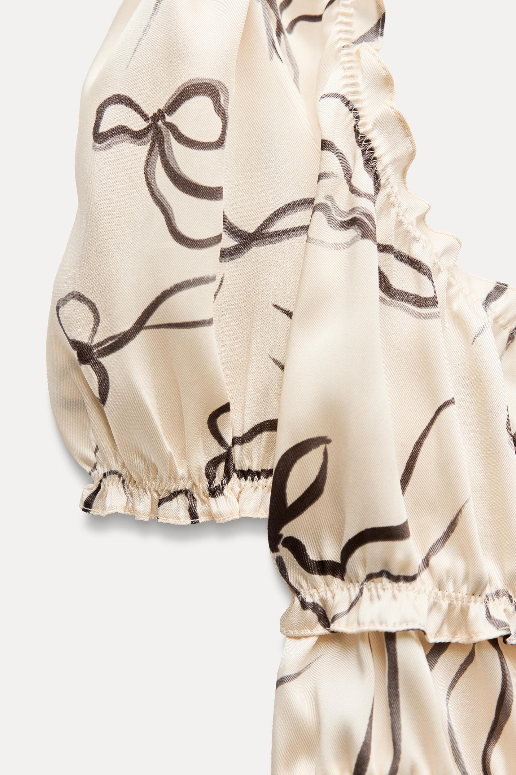 SATIN EFFECT PRINTED CROP TOP Product Image