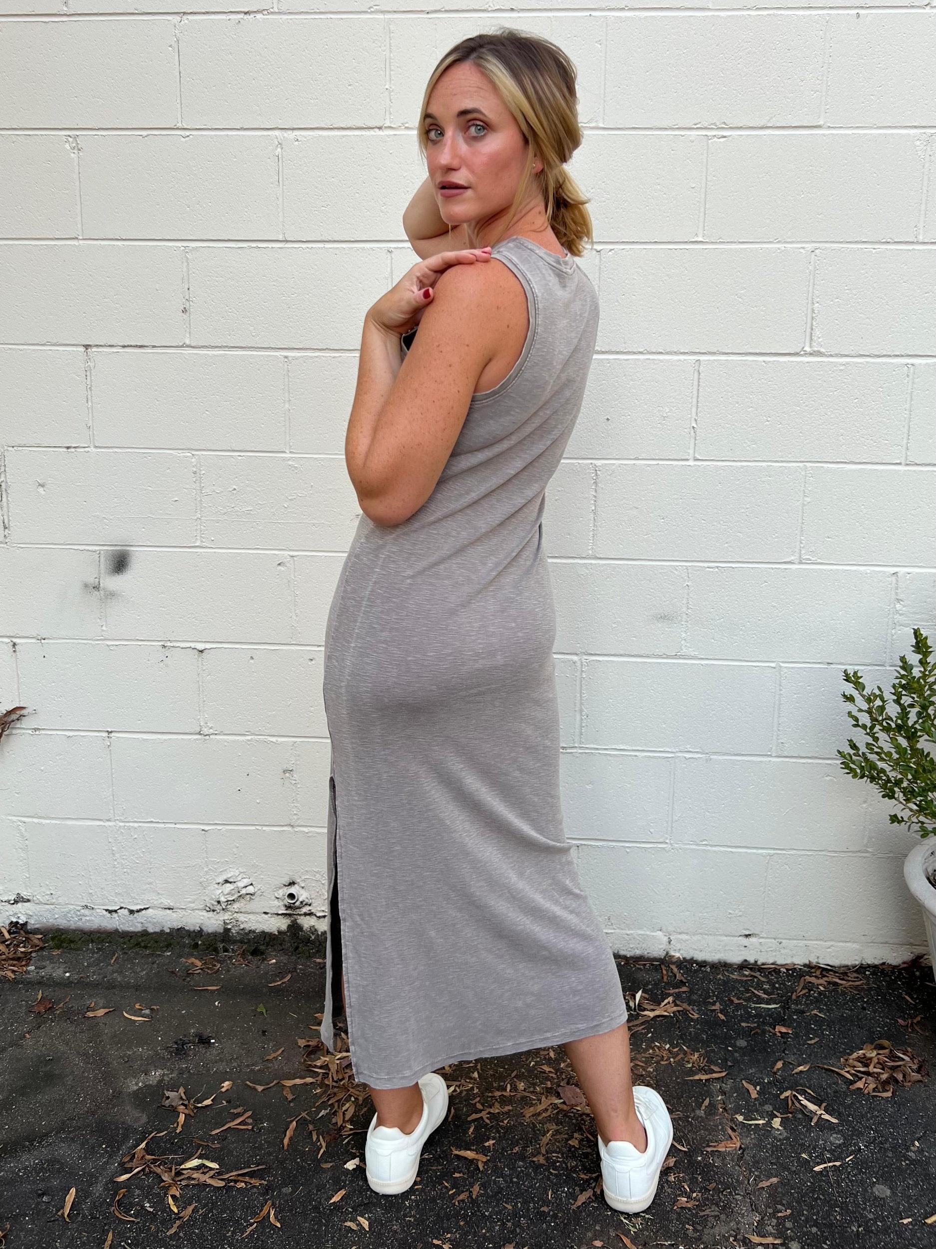Best Effort Sleeveless Midi Dress Product Image