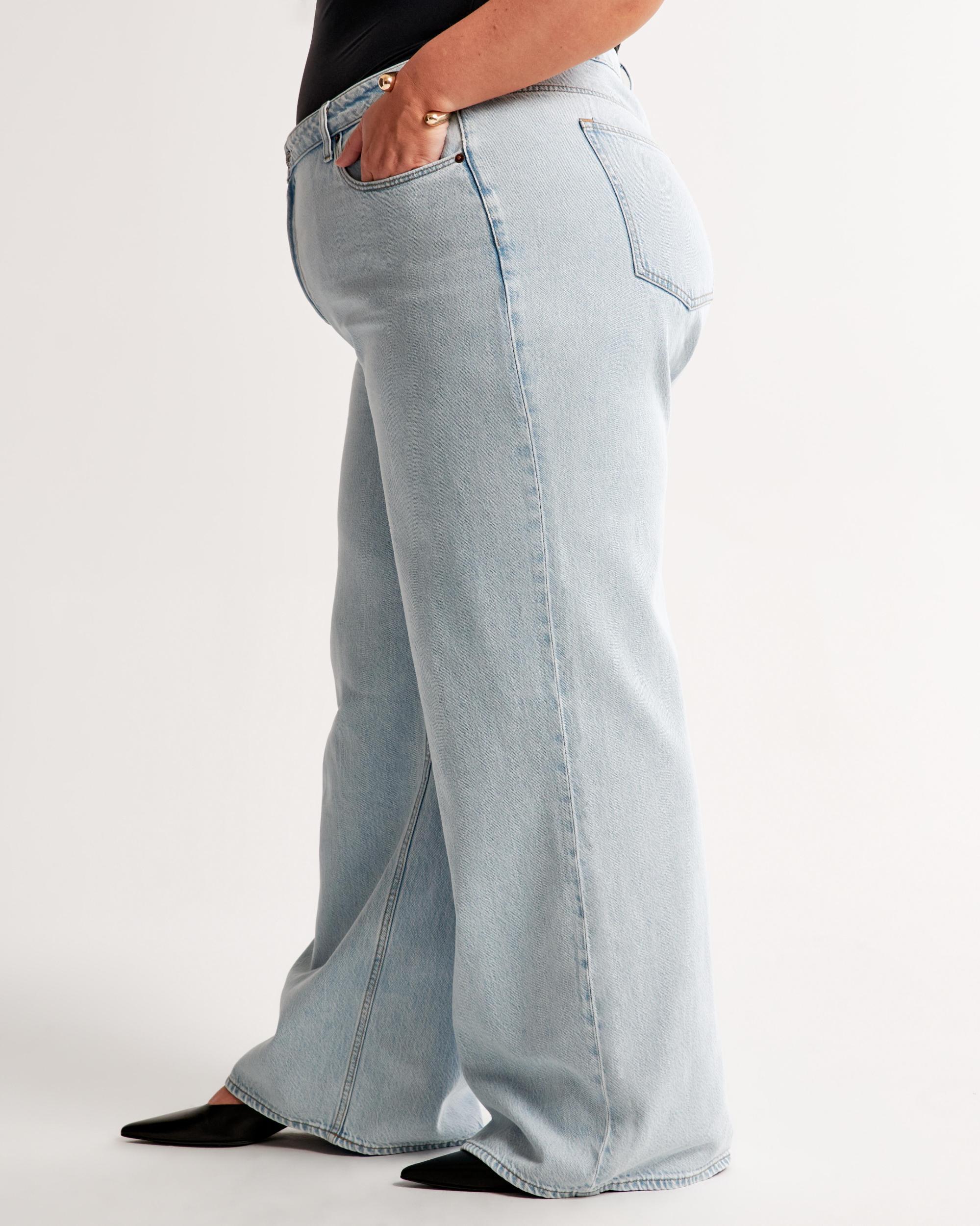 Curve Love High Rise Wide Leg Jean Product Image