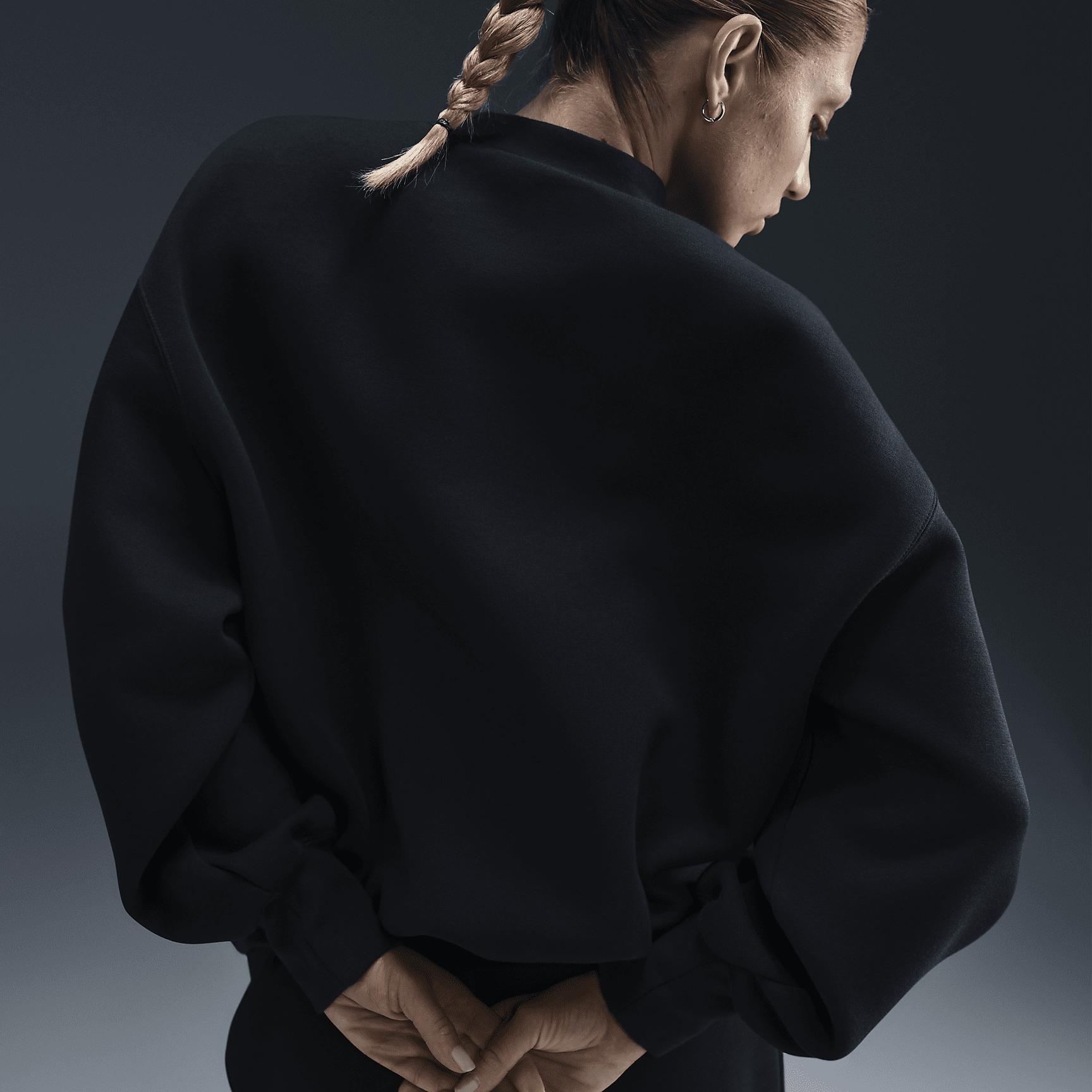 Nike Womens Sportswear Tech Fleece Oversized Crewneck Sweatshirt in Black Product Image