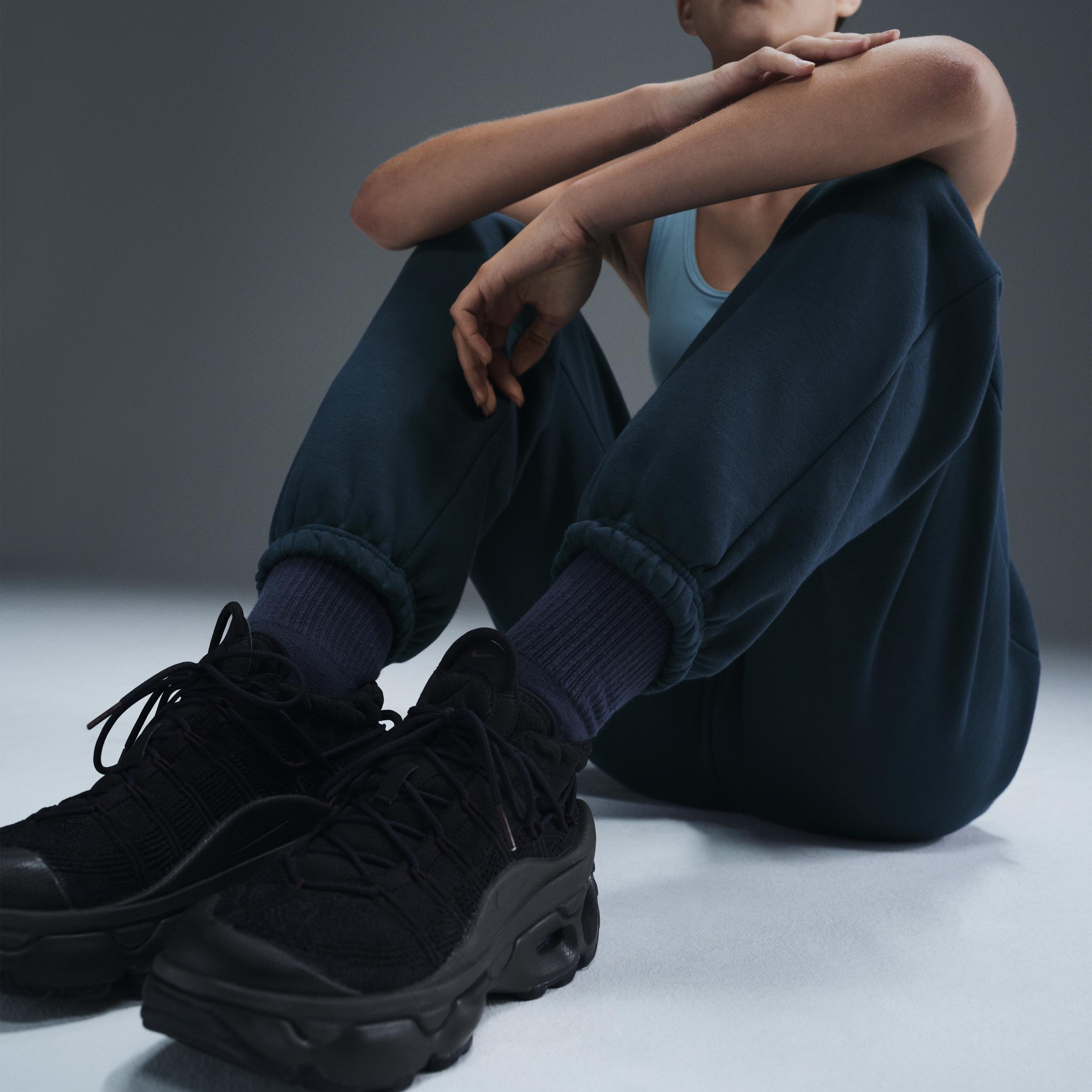 Women's Nike Sportswear Phoenix Fleece High-Waisted Oversized Sweatpants Product Image
