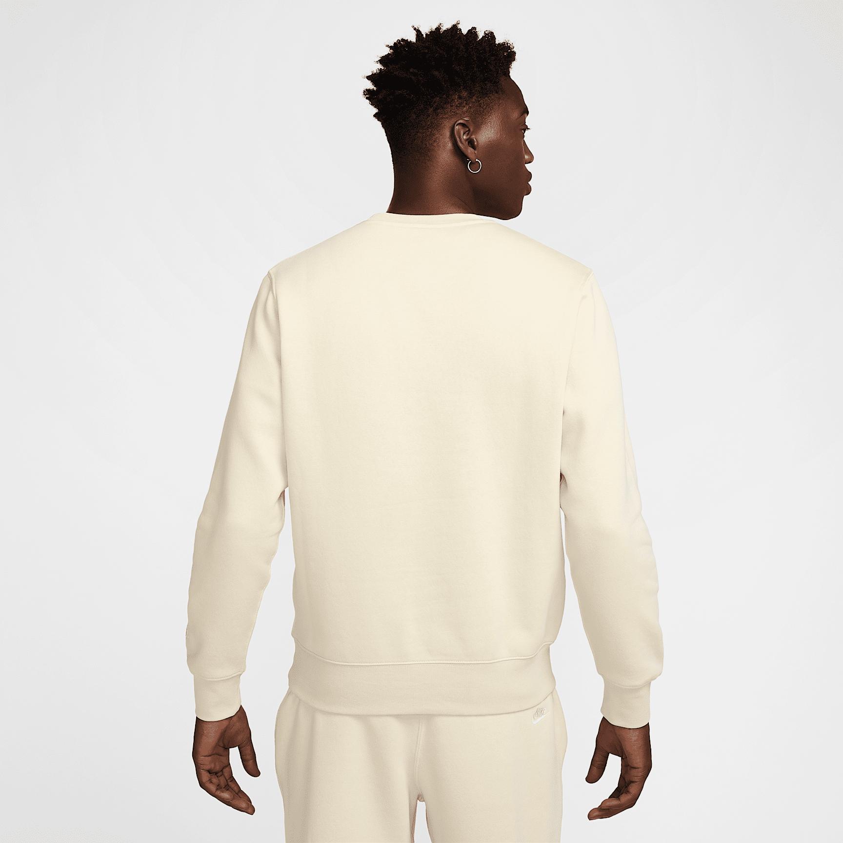 Nike Men's Club Fleece Crew Product Image