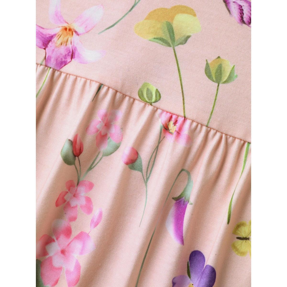 Plus Size Floral Print Flowy Pleated Tank Top Women Multicolor Gathered Round Neck Everyday-Casual Tank Tops Camis BloomChic 28/5X Product Image