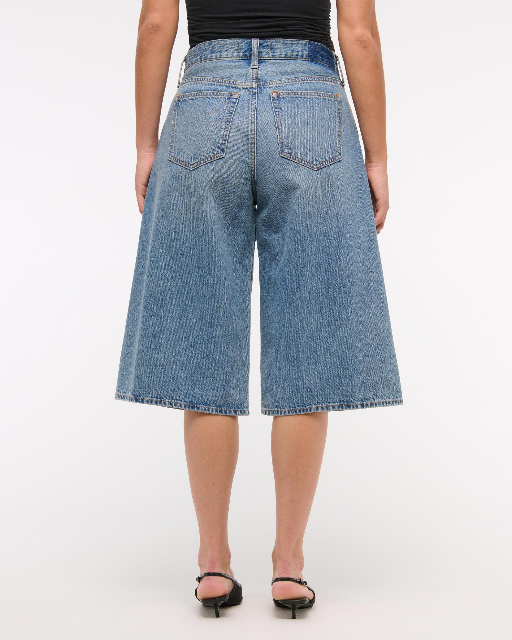 Curve Love Mid Rise Culotte Jean Product Image