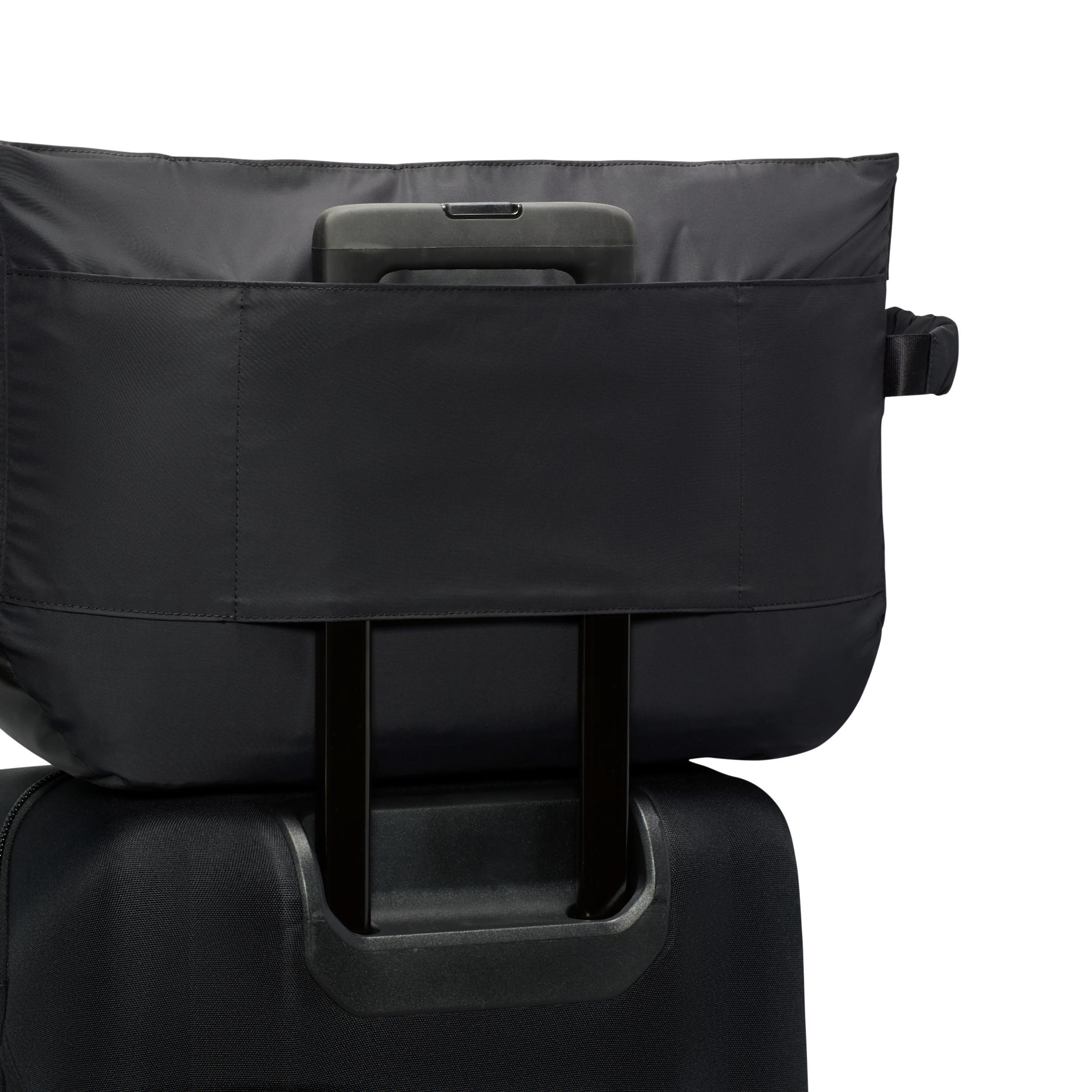 Nike One Tote Bag (25L) Product Image
