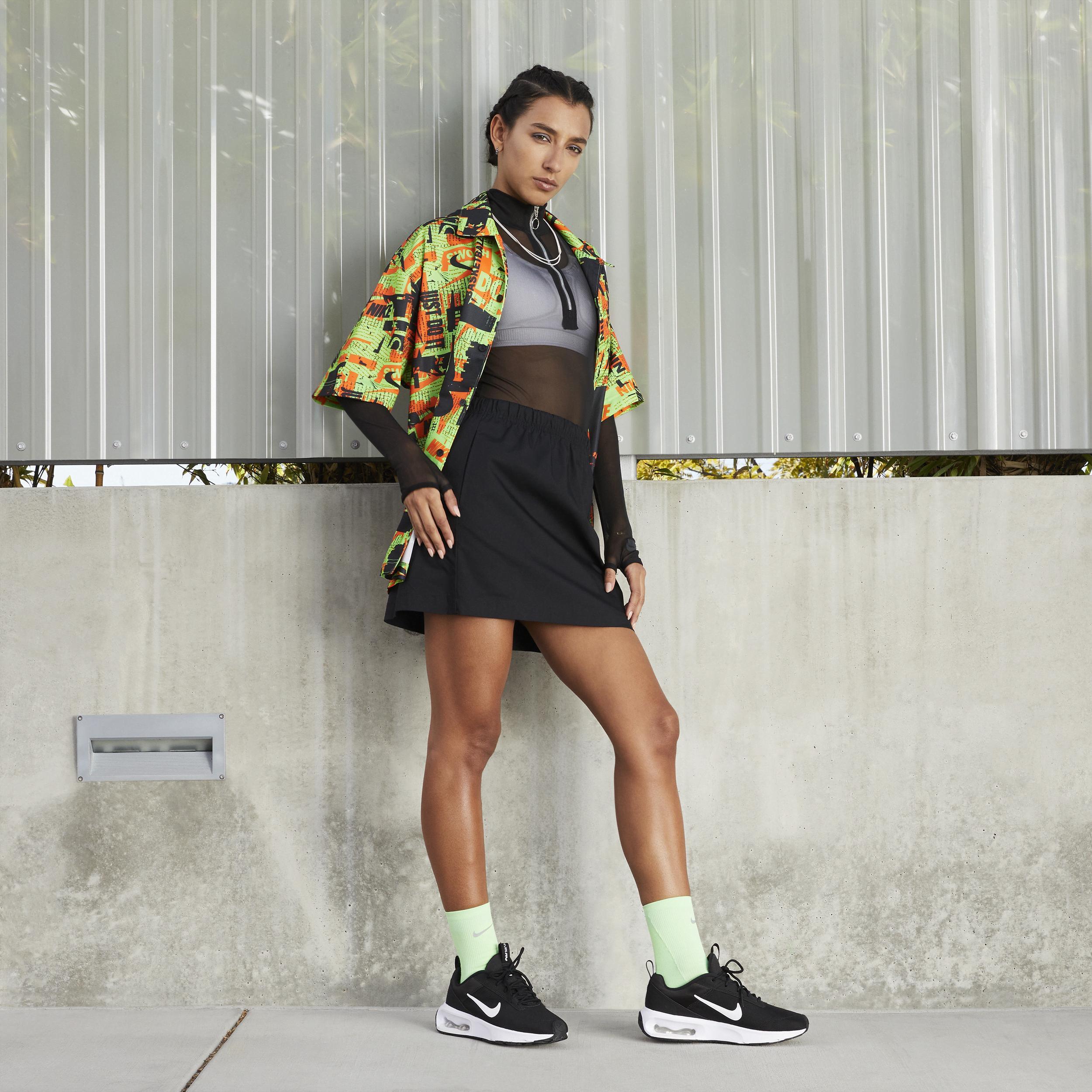 Nike Women's Air Max INTRLK Lite Shoes Product Image