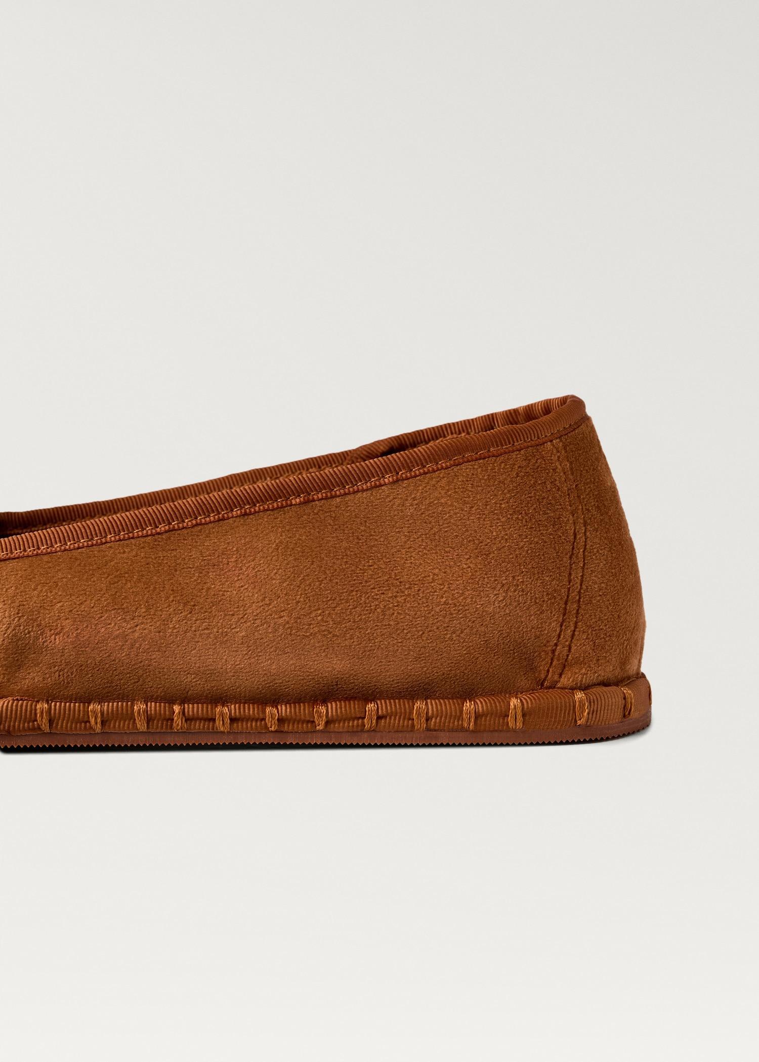 Velour shoes - Women | MANGO USA Product Image