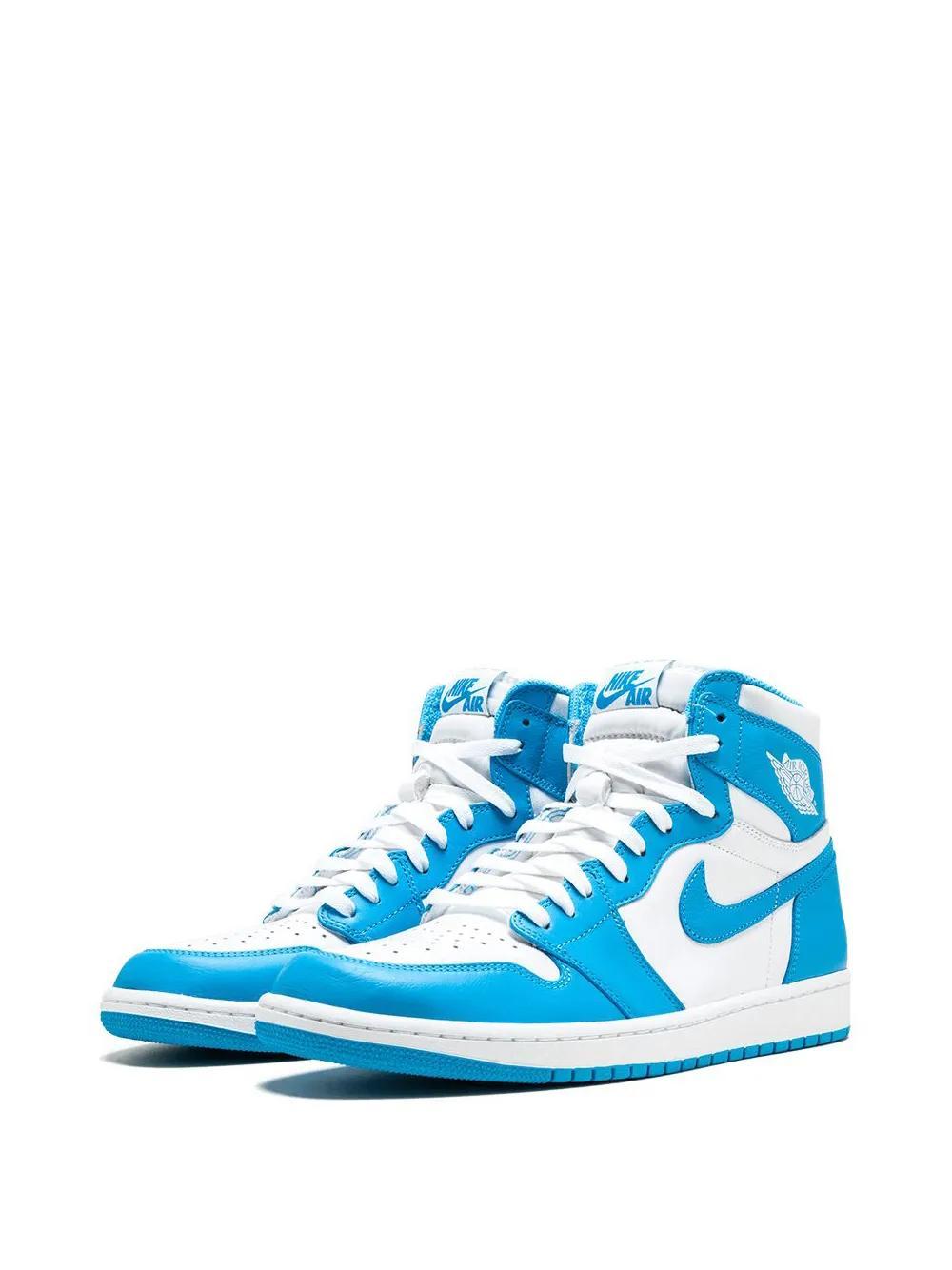 Air Jordan 1 Retro "UNC" sneakers Product Image