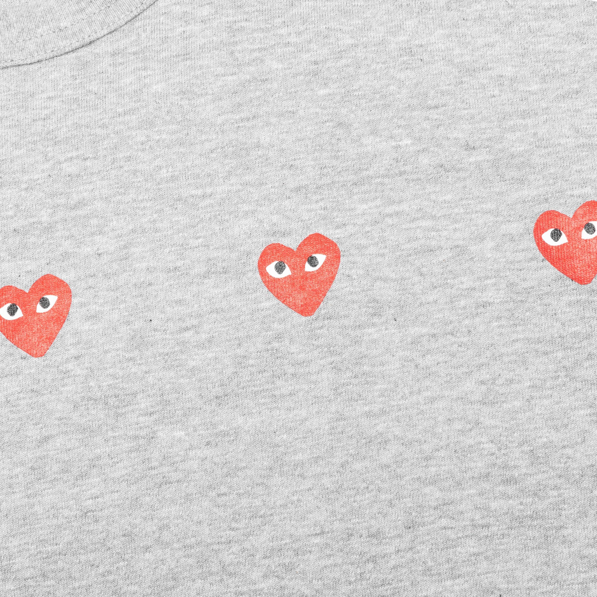 Multi Red Heart Logo Print T-Shirt - Grey Male Product Image