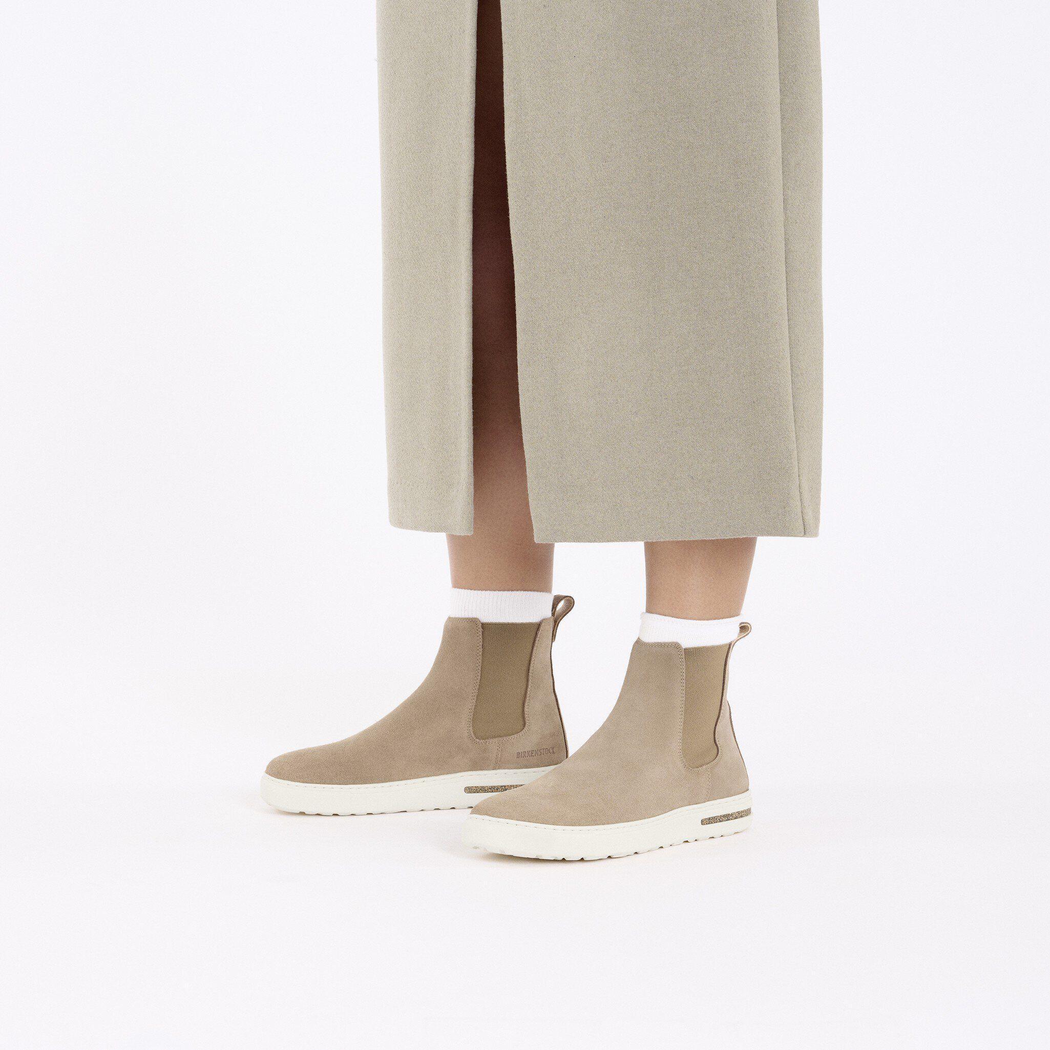 Bend Chelsea Suede Leather Product Image