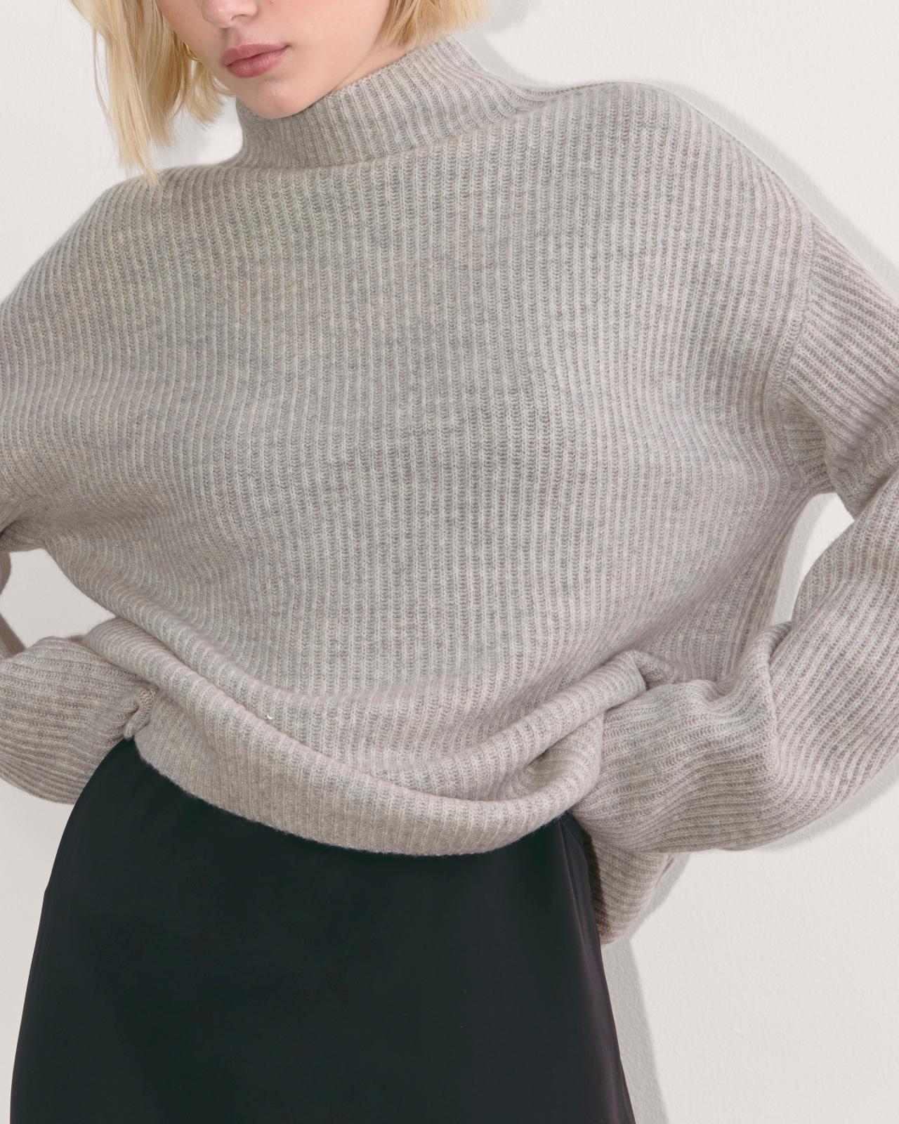 The Fisherman Turtleneck in Wool Cashmere Product Image