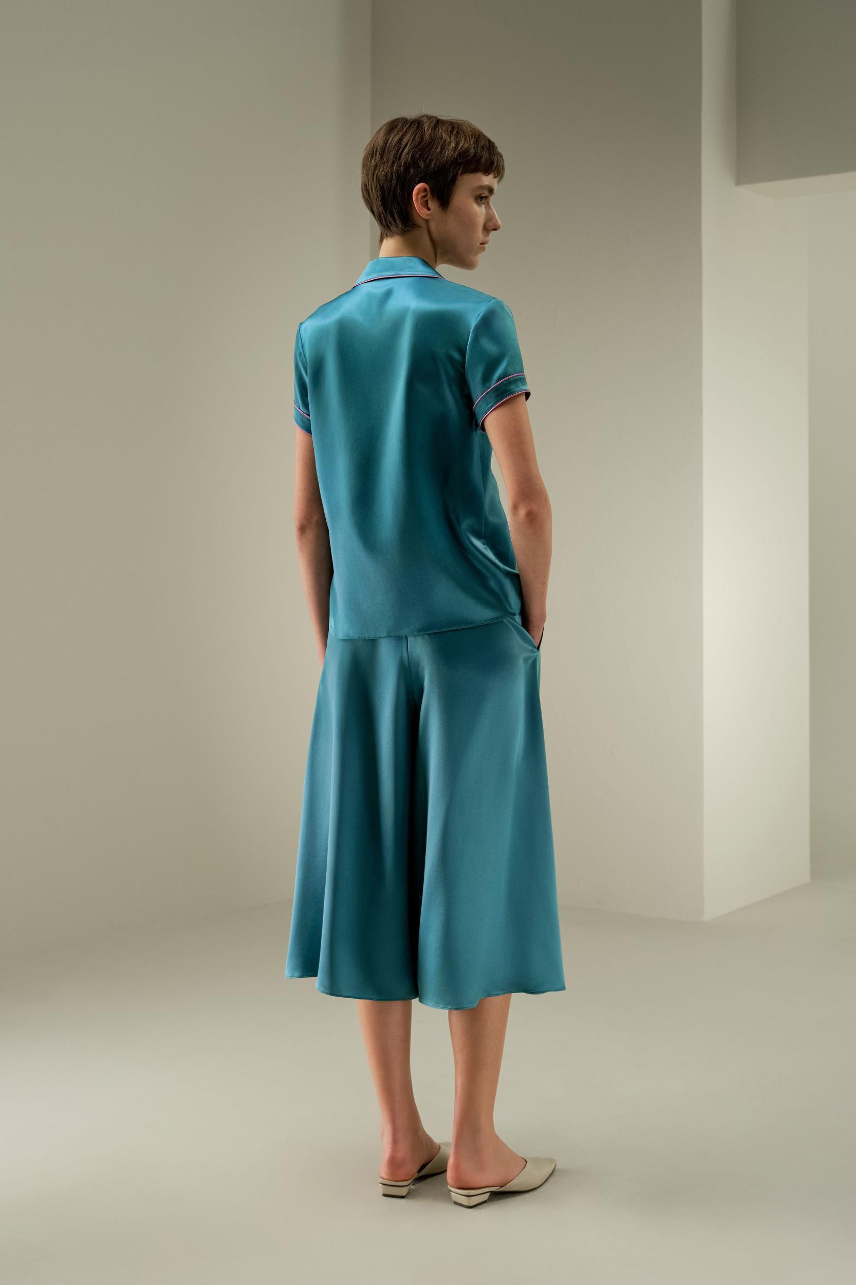 Contrast-Trimmed Silk Shirt Product Image