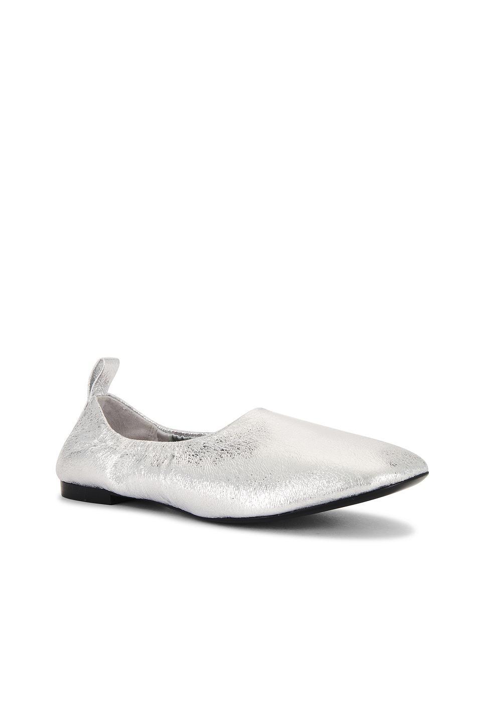 Crinkle Metallic Riad Flat SIMONMILLER Product Image