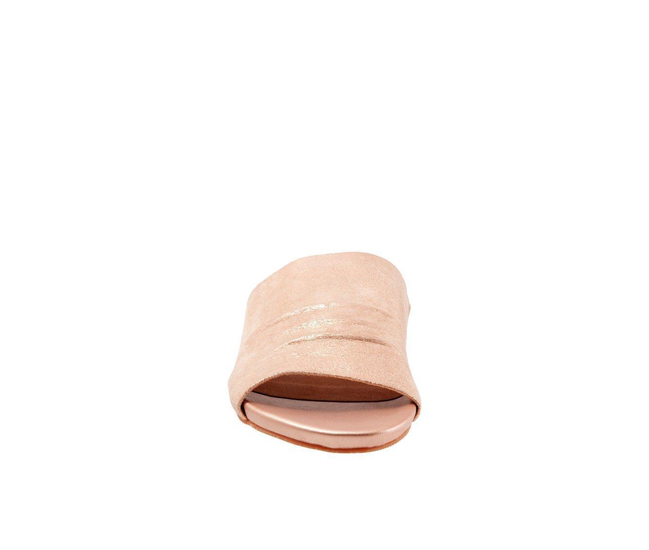 Women's Softwalk Camano Sandals Product Image