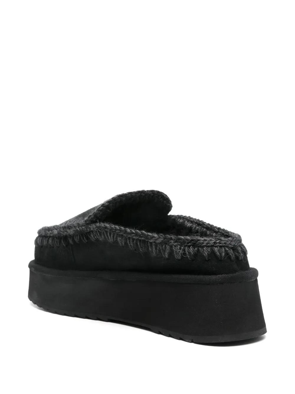 Eskimo slippers Product Image