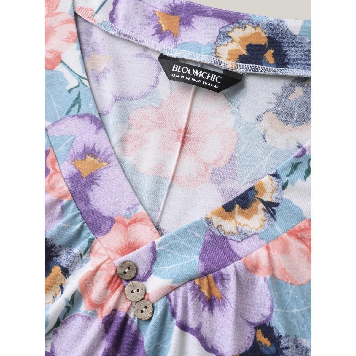 Plus Size Spring Romance Pleated Front Tank Top Women Multicolor Contrast V-neck Everyday-Elegant Tank Tops Camis BloomChic 14-16/1X Product Image