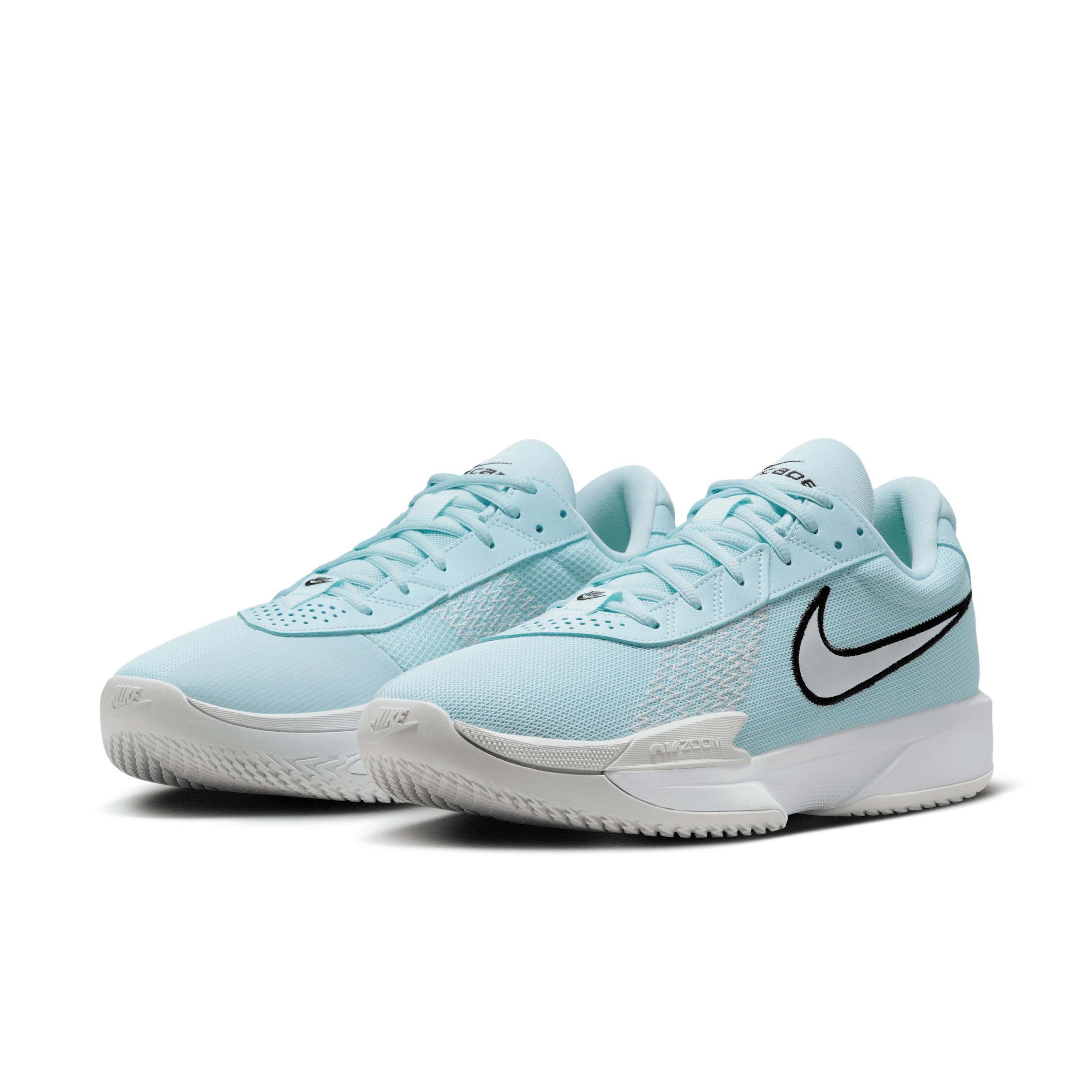 Nike Men's G.T. Cut Academy Basketball Shoes Product Image