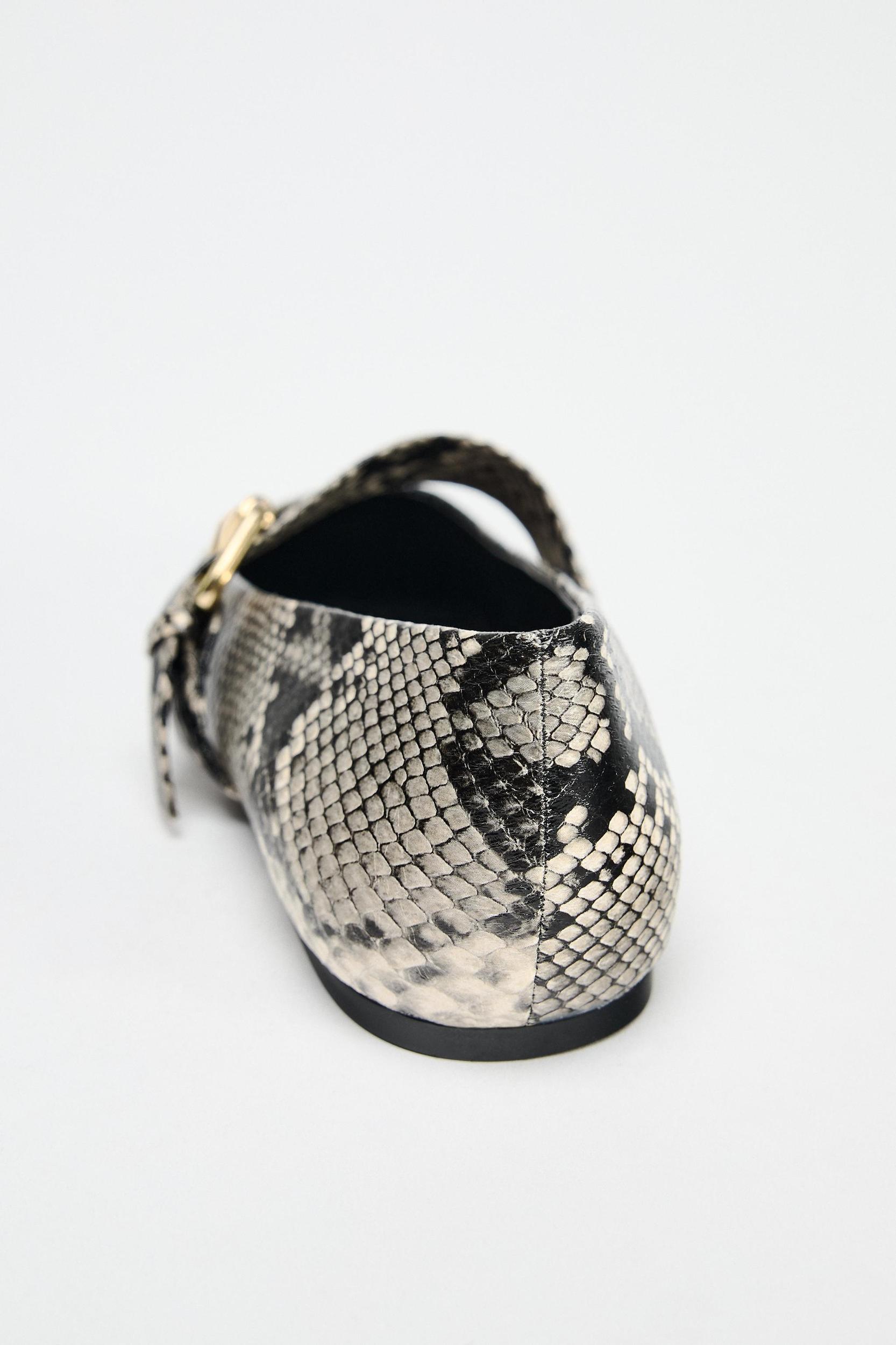 ANIMAL PRINT BALLET FLATS Product Image