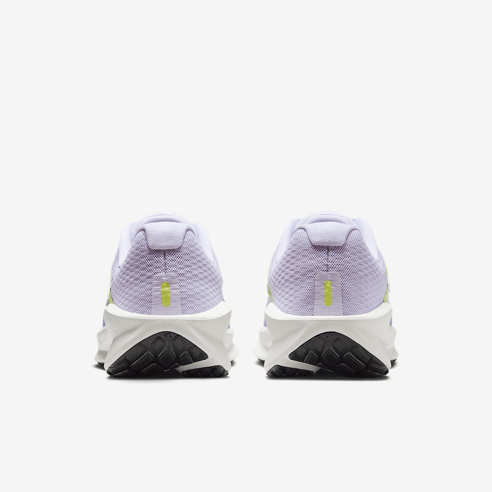 Nike Women's Downshifter 13 Road Running Shoes Product Image
