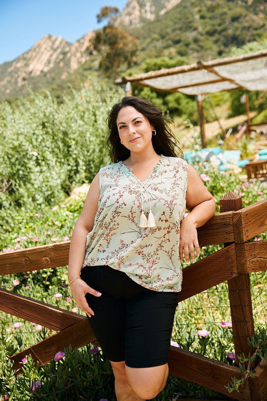 Roz & Ali™ Secret Agent Pull On Tummy Control Shorts With Pockets Plus Product Image