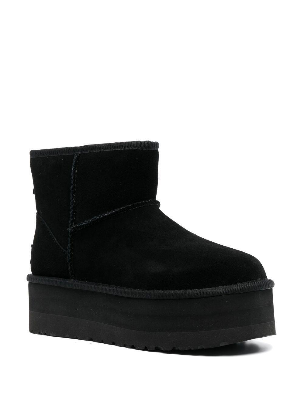 Classic Mini Platform Boot WMNS "Black" Product Image