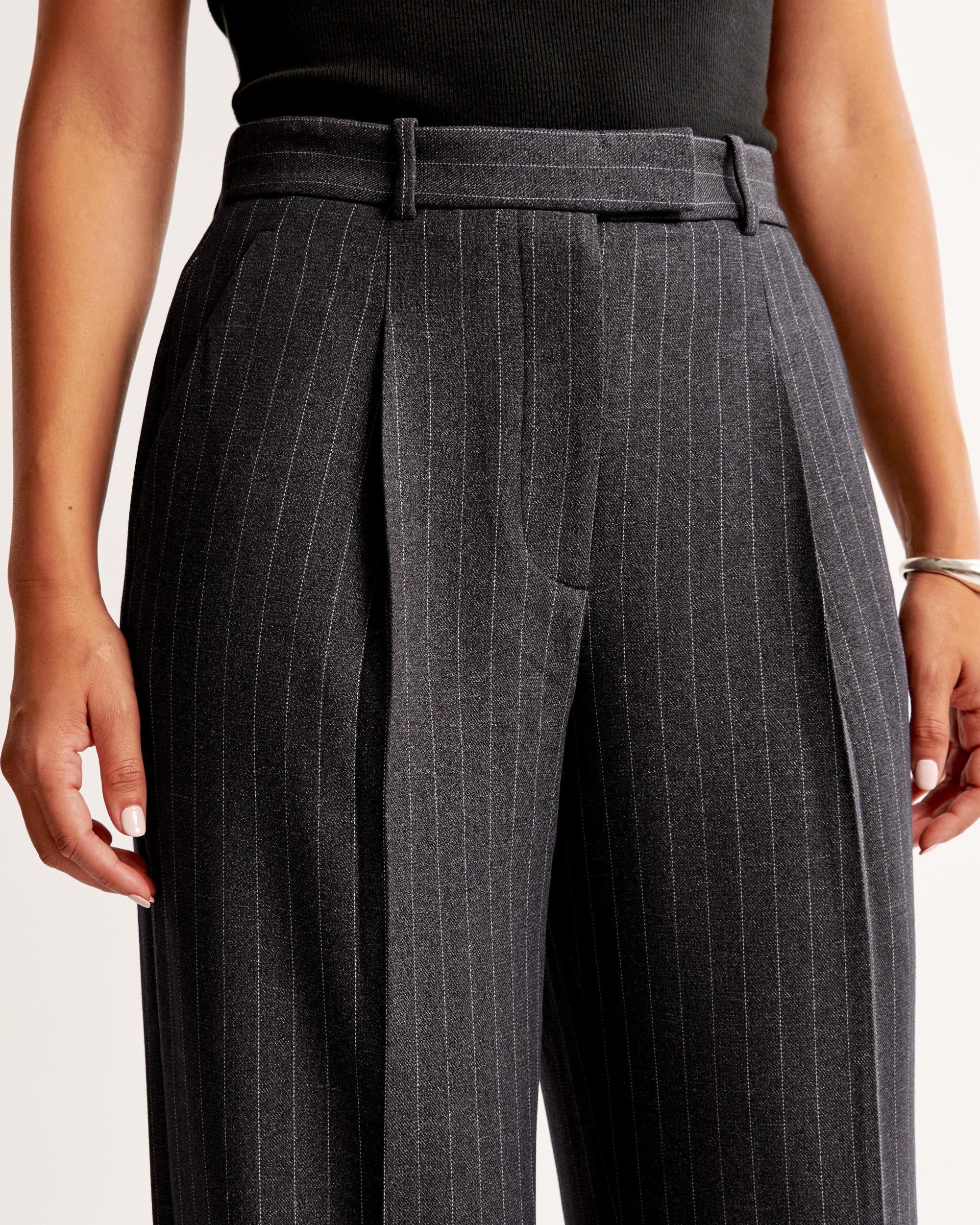 Curve Love A&F Harper Tailored Ultra Wide Leg Pant Product Image