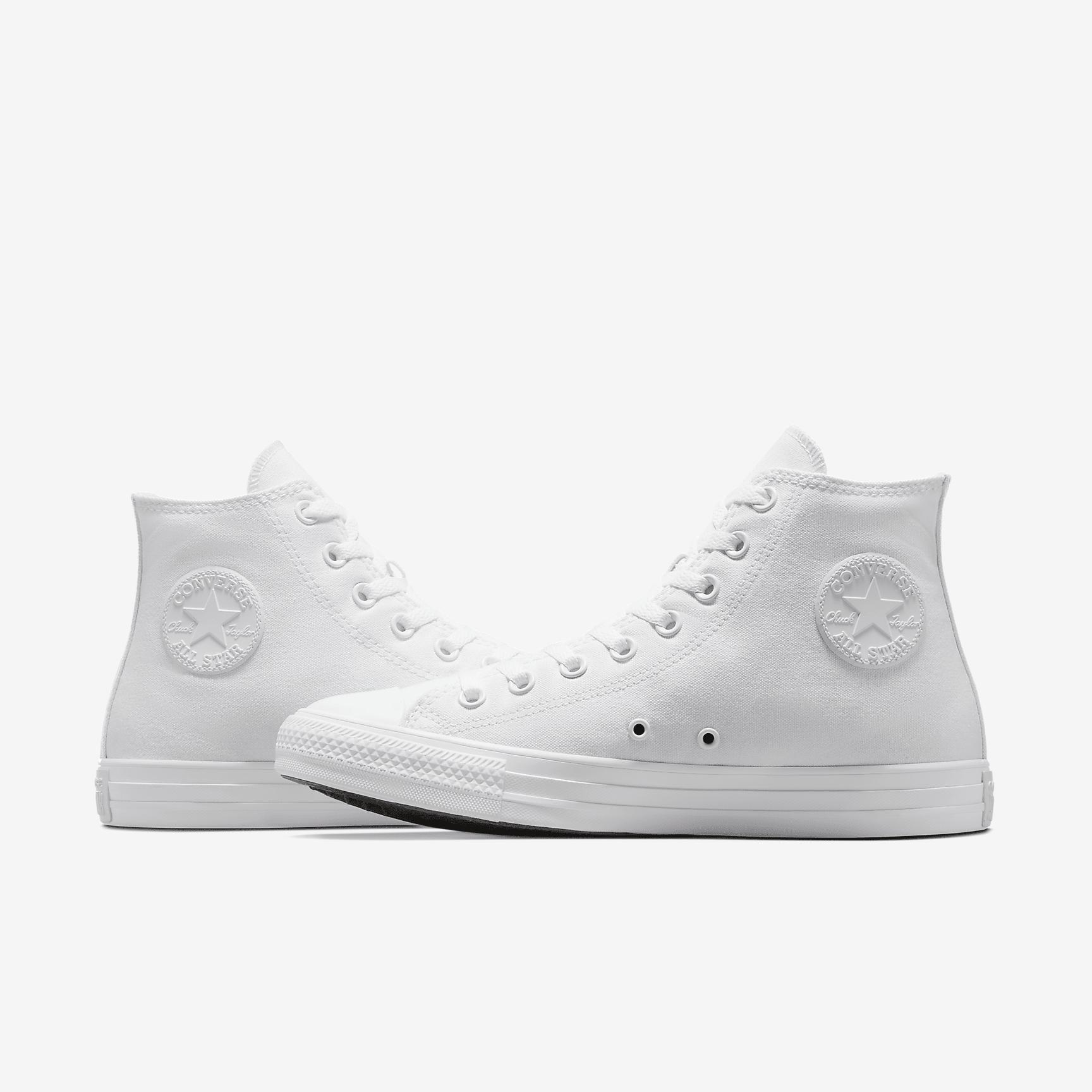 Nike Men's Chuck Taylor All Star Canvas Shoes Product Image