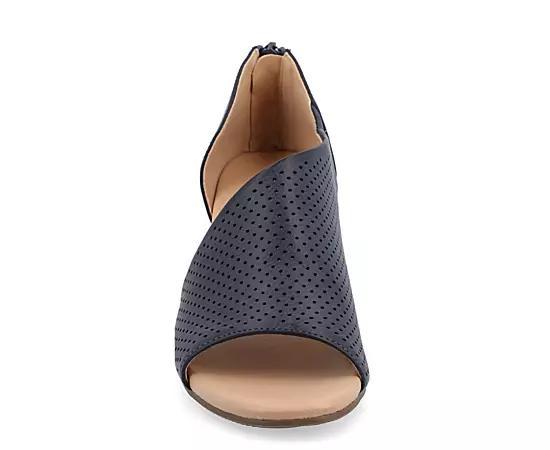 Journee Collection Womens Aretha Widepump Product Image