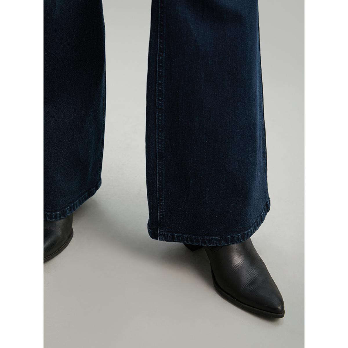 Plus Size Flare Leg Very Stretchy Pleated Patchwork Jeans Women Midnight Casual Plain Plain High stretch Pocket Jeans BloomChic 16/1X Product Image