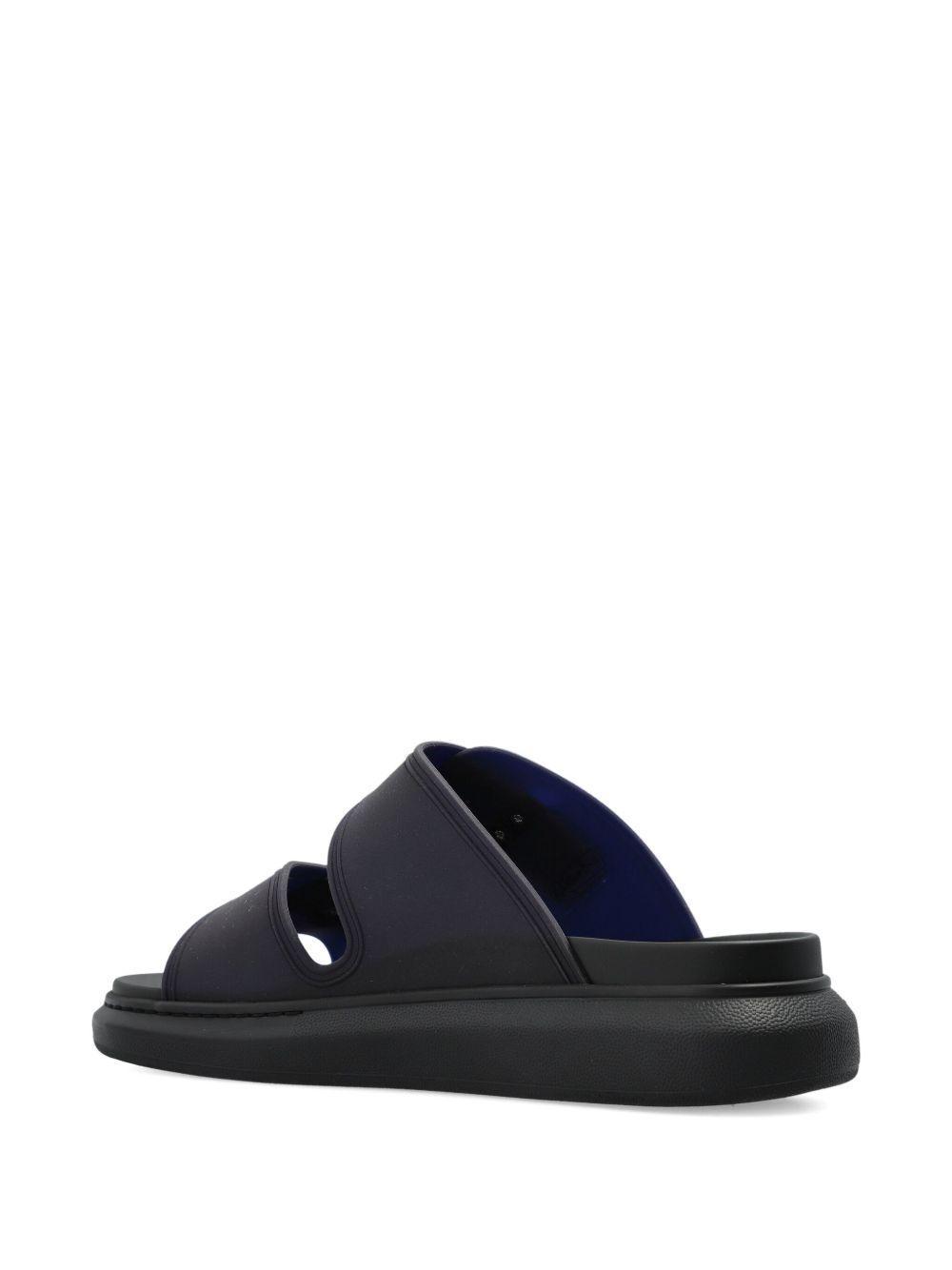 round-toe sandals Product Image