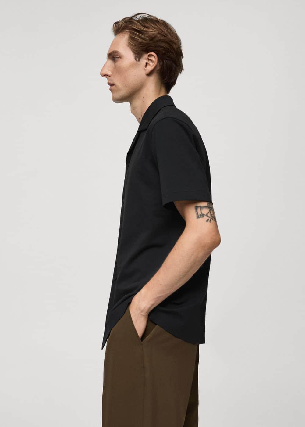 Bowling collar cotton shirt - Men | MANGO USA Product Image