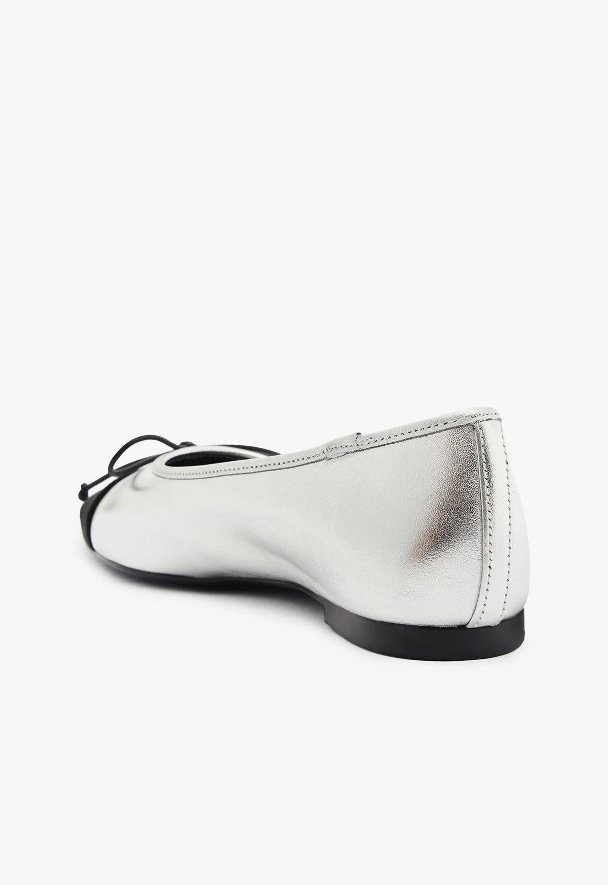 Arissa Metallic Leather Flat Product Image