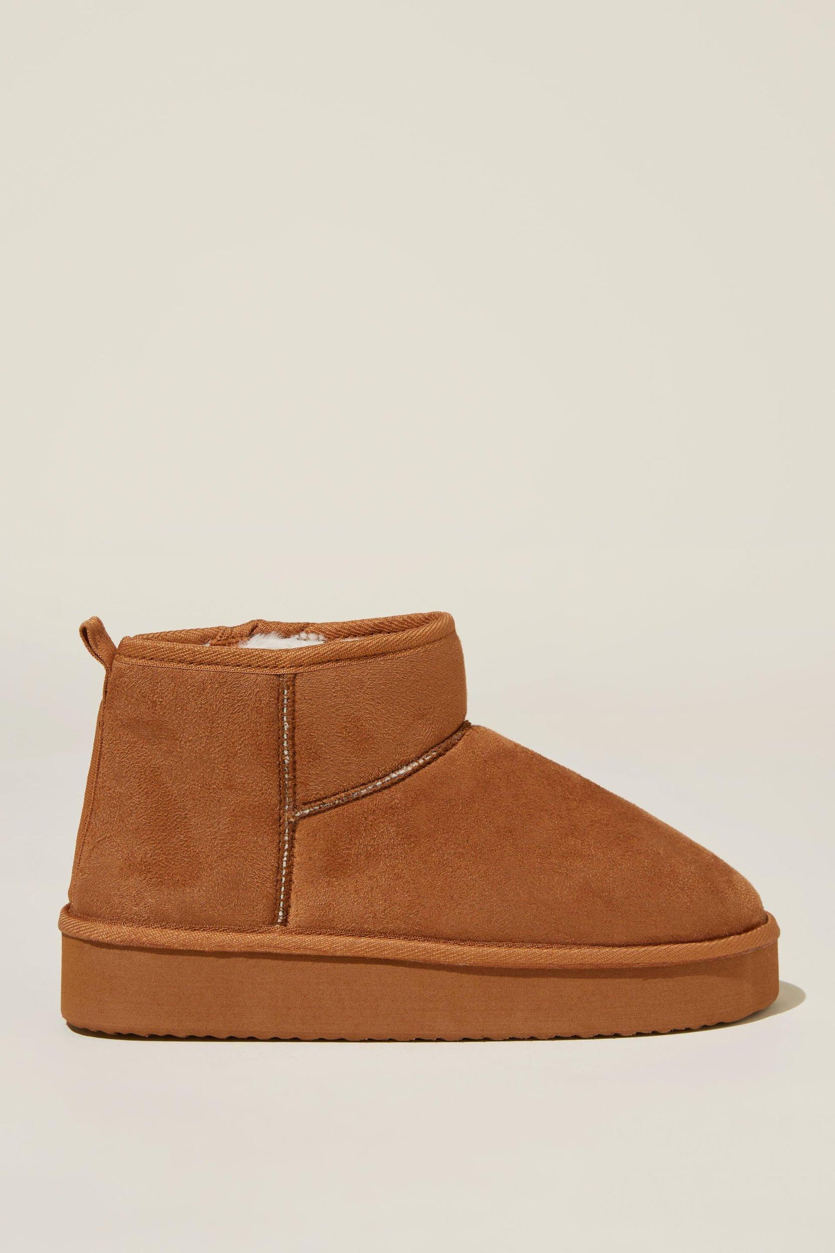 Platform Home Boot Product Image