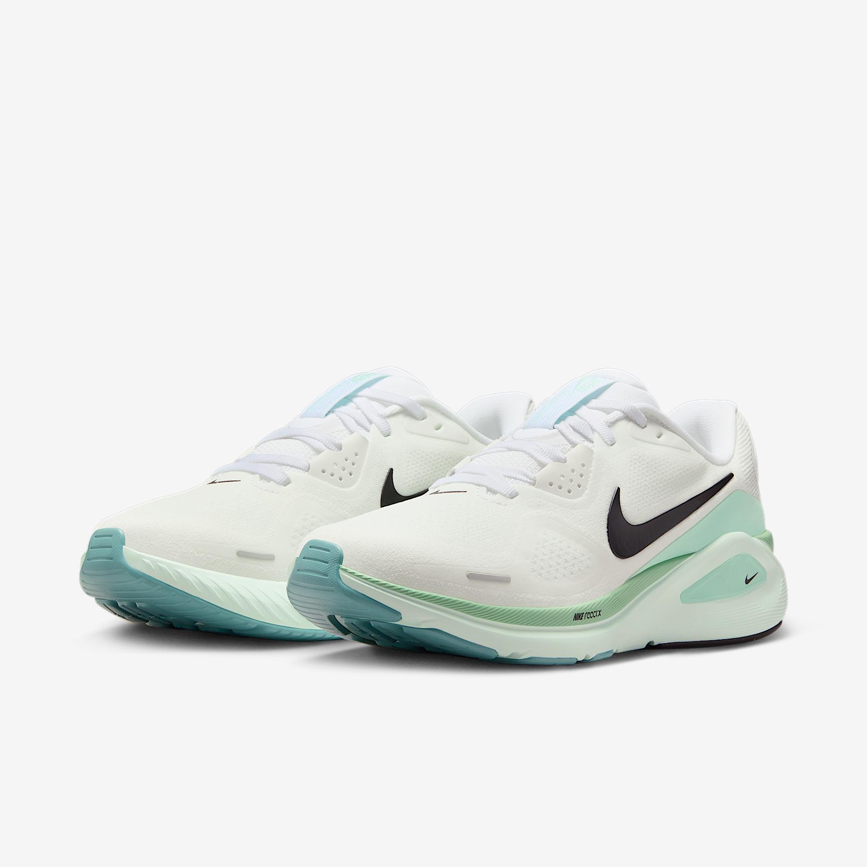 Nike Women's Structure 26 Road Running Shoes Product Image