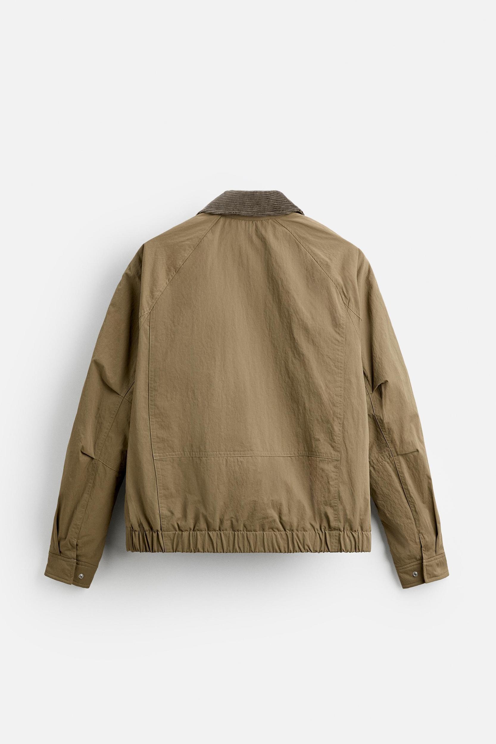 CONTRAST COLLAR PUFFER JACKET Product Image