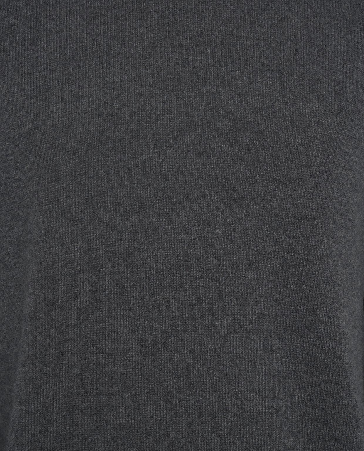 Knit sweater Product Image