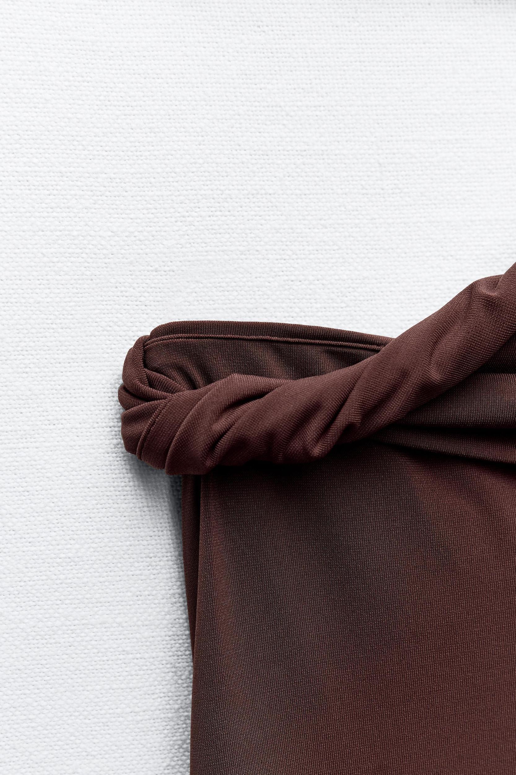 CUT OUT TWISTED DRESS Product Image