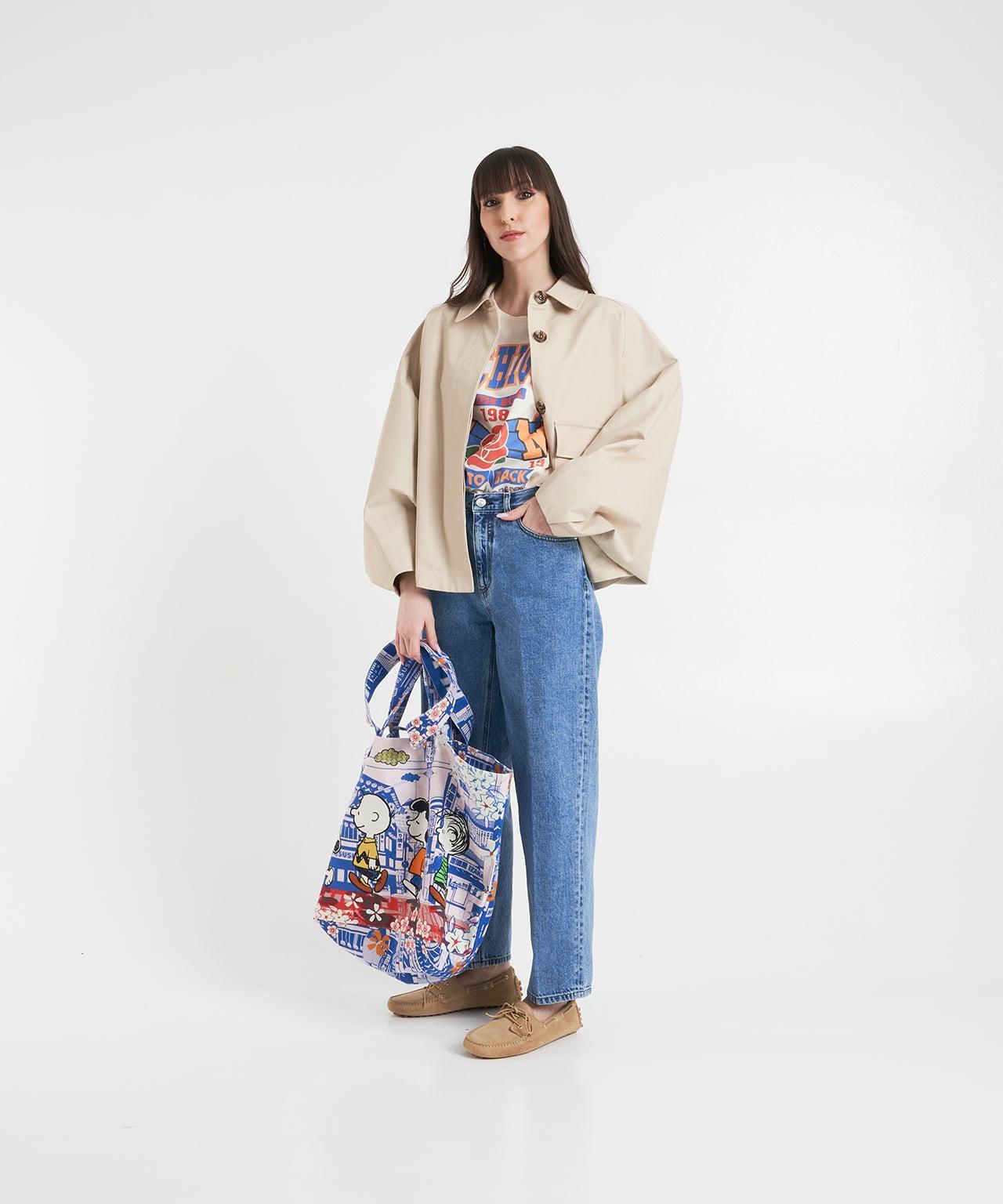 Short trench coat Product Image