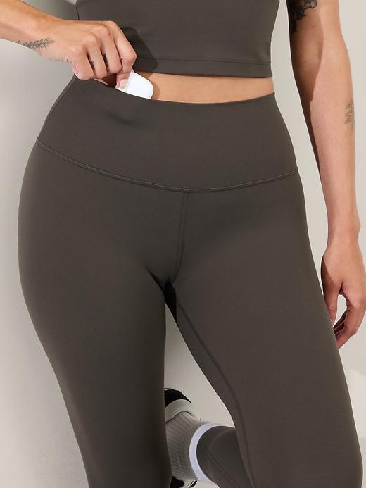 Transcend High Rise 7/8 Legging Product Image