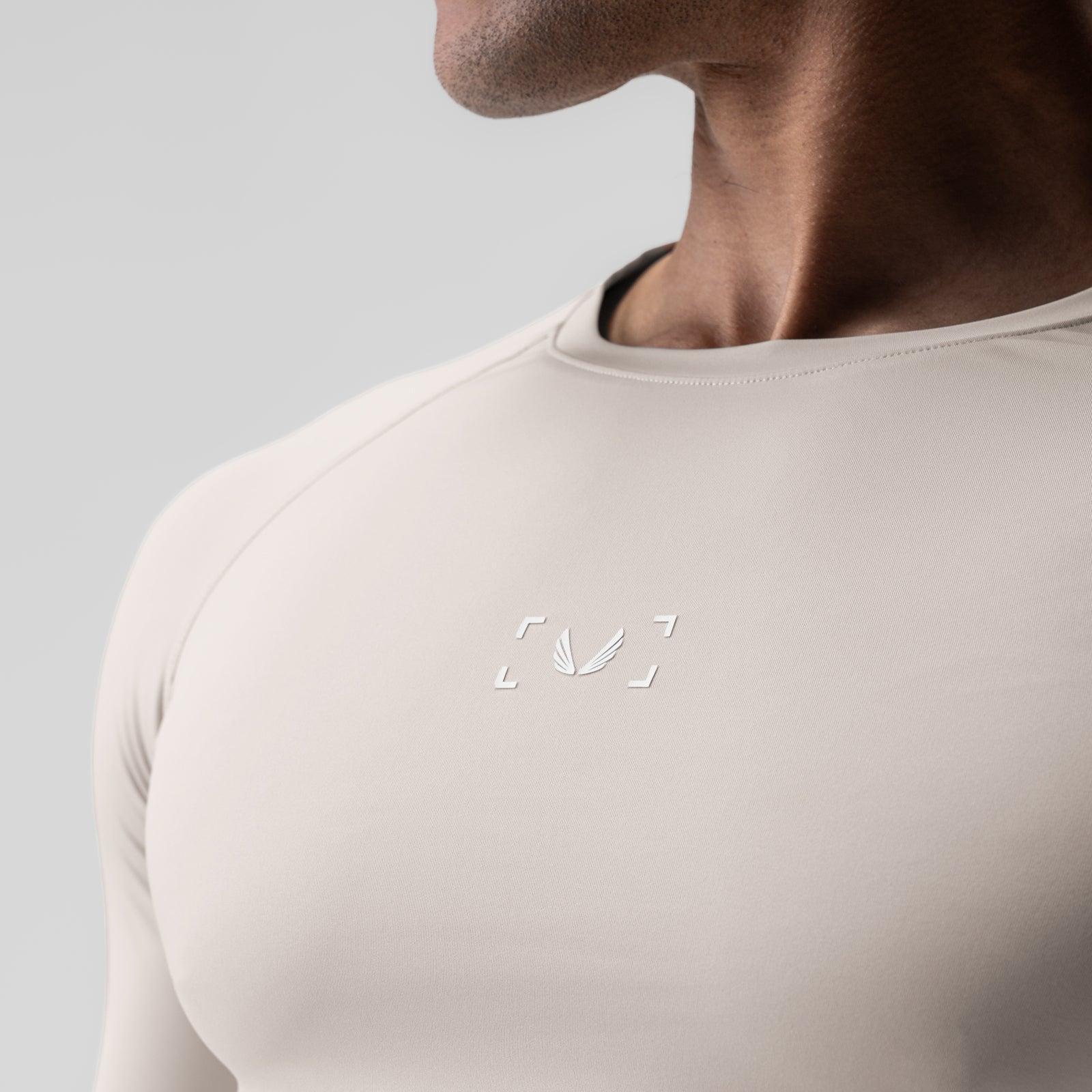 1027. WarpFlexx-Lite™ Half-Sleeve Baselayer - Chai Product Image