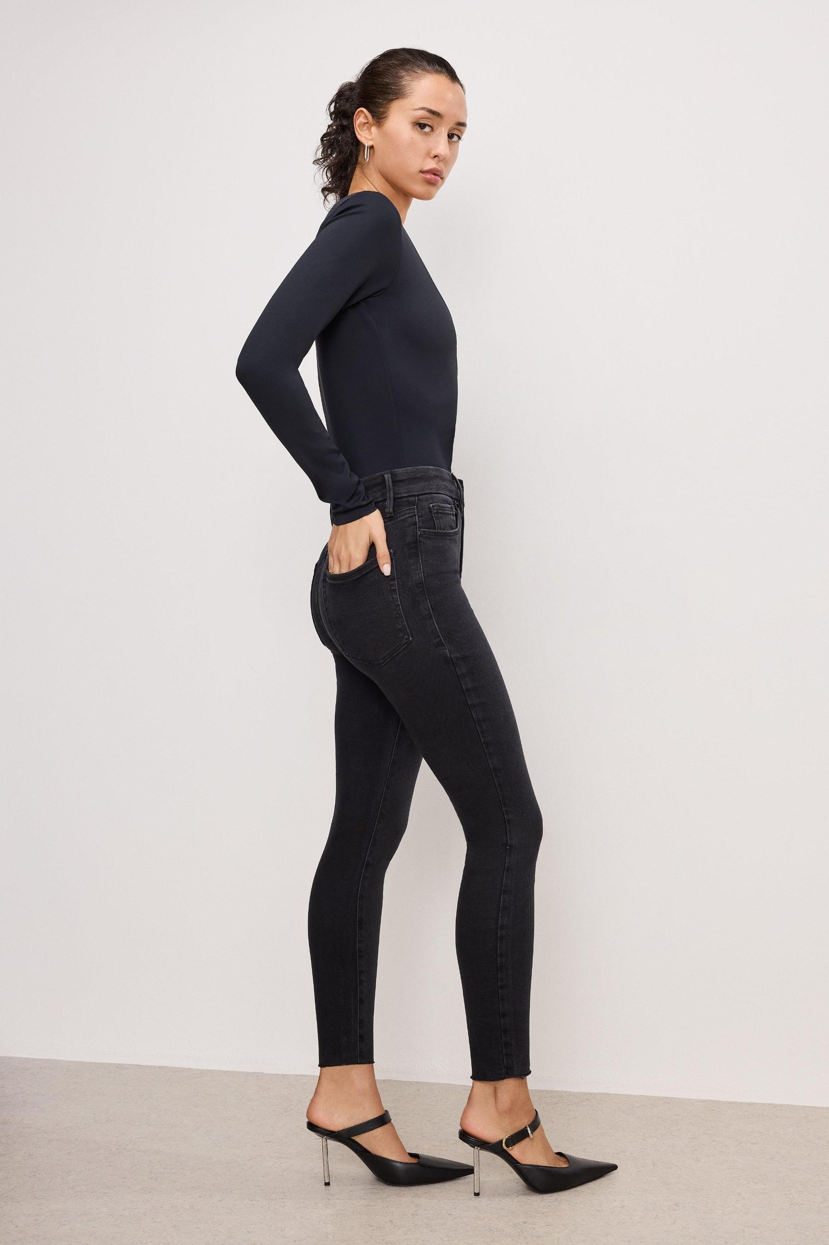 SOFT-TECH GOOD WAIST SKINNY JEANS | BLACK343 Product Image