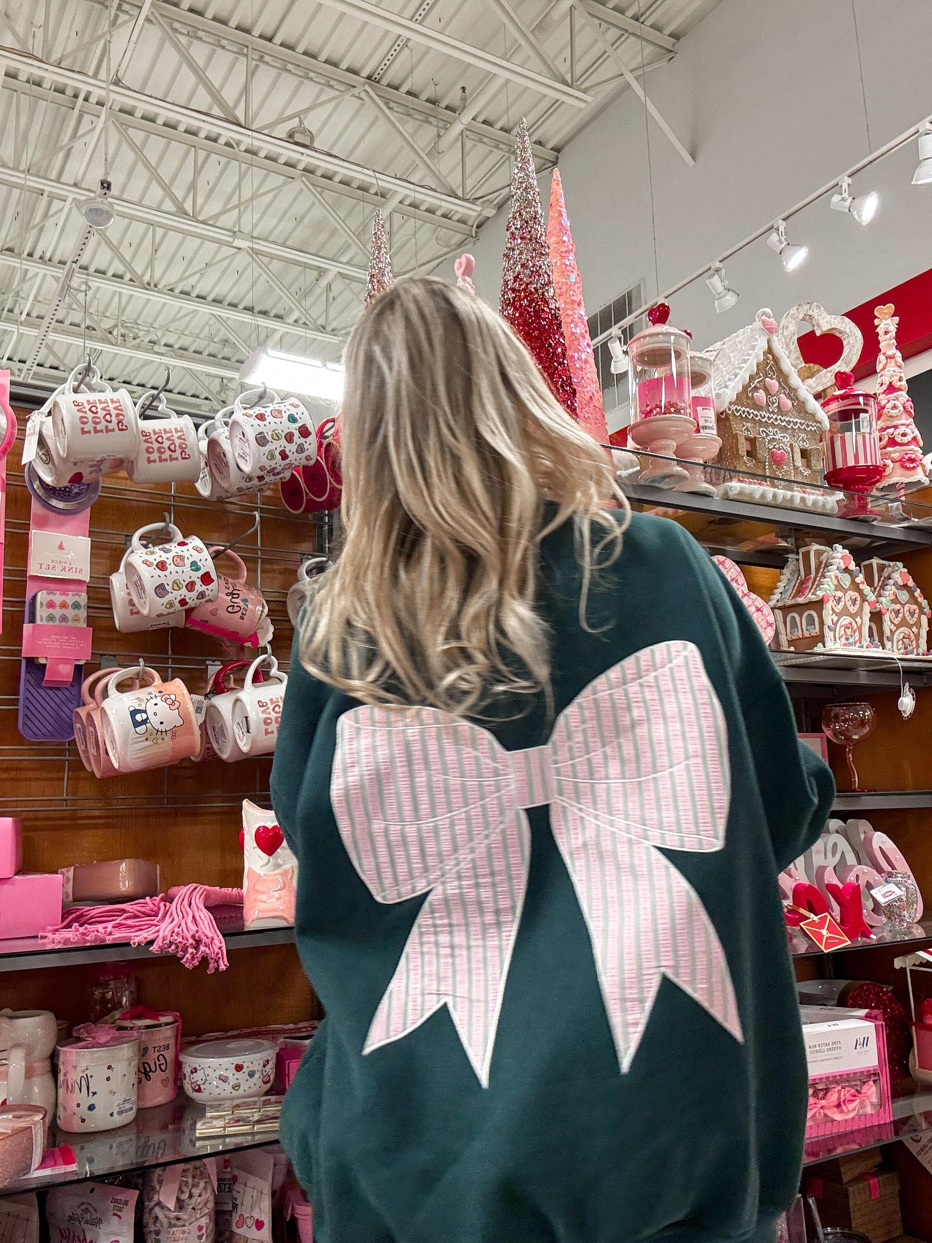 Winter Green Stripe Bow Embroider Sweatshirt Product Image