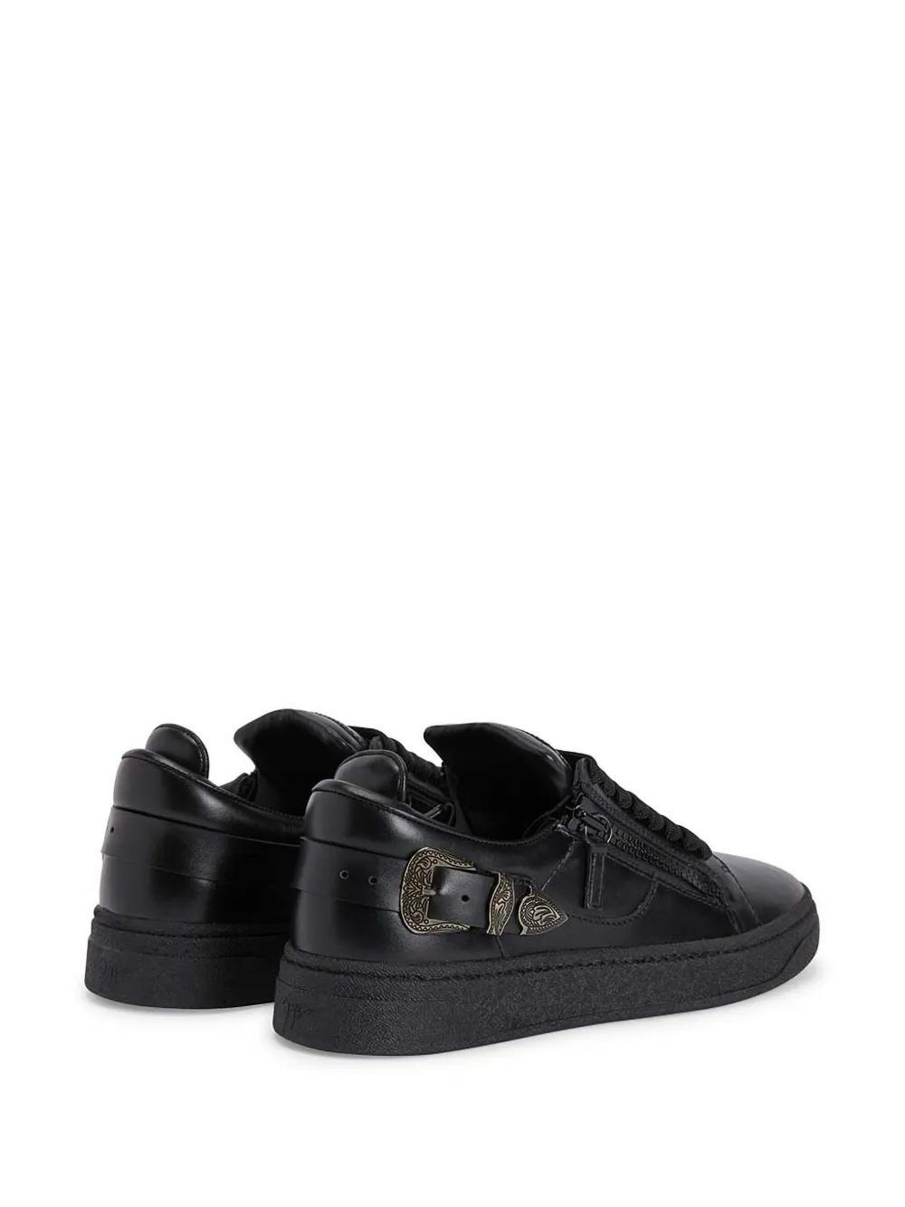 leather sneakers Product Image